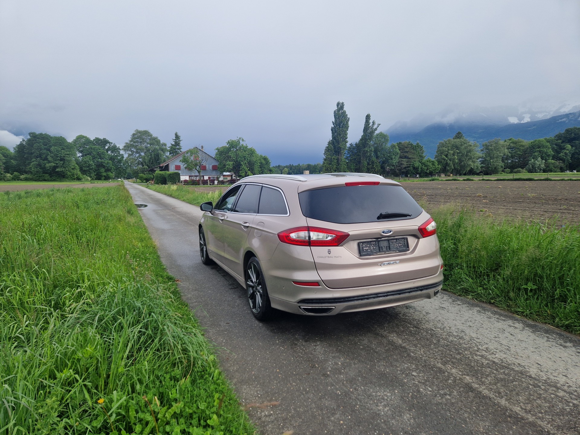FORD Mondeo 2.0 TDCi Vignale AWD PowerShift-image-5