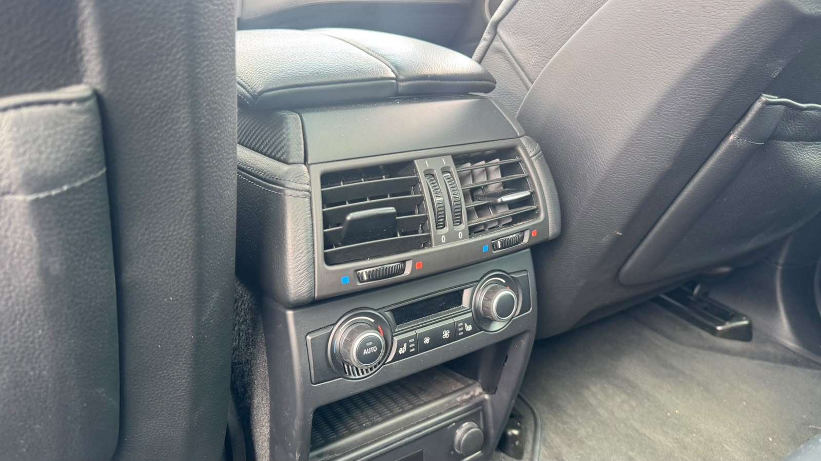 BMW X5 xDrive M Steptronic-image-12