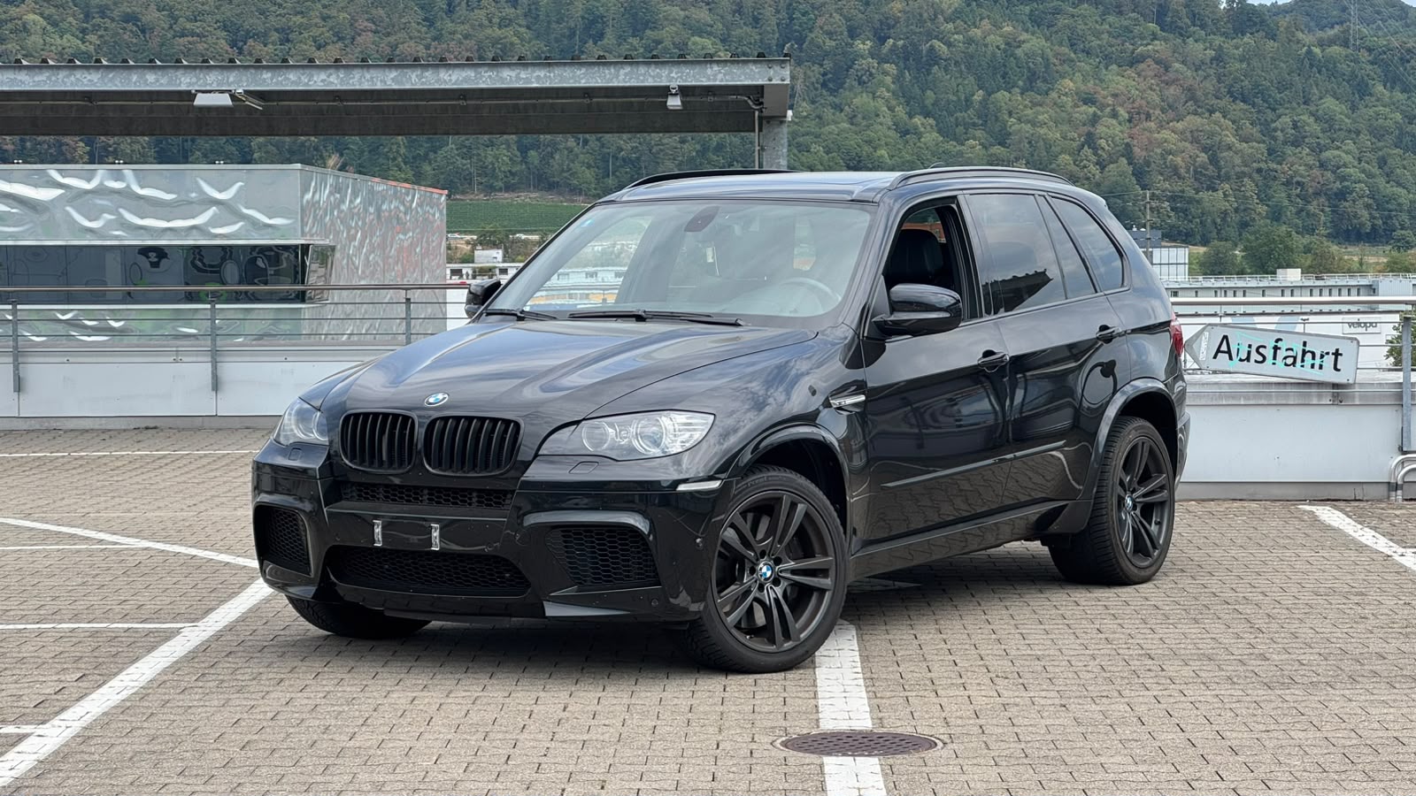 BMW X5 xDrive M Steptronic-image-0