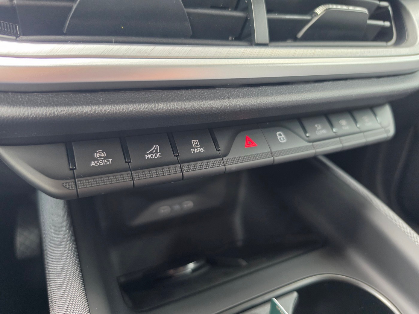 SKODA Enyaq 85x Dynamic 4x4-image-12
