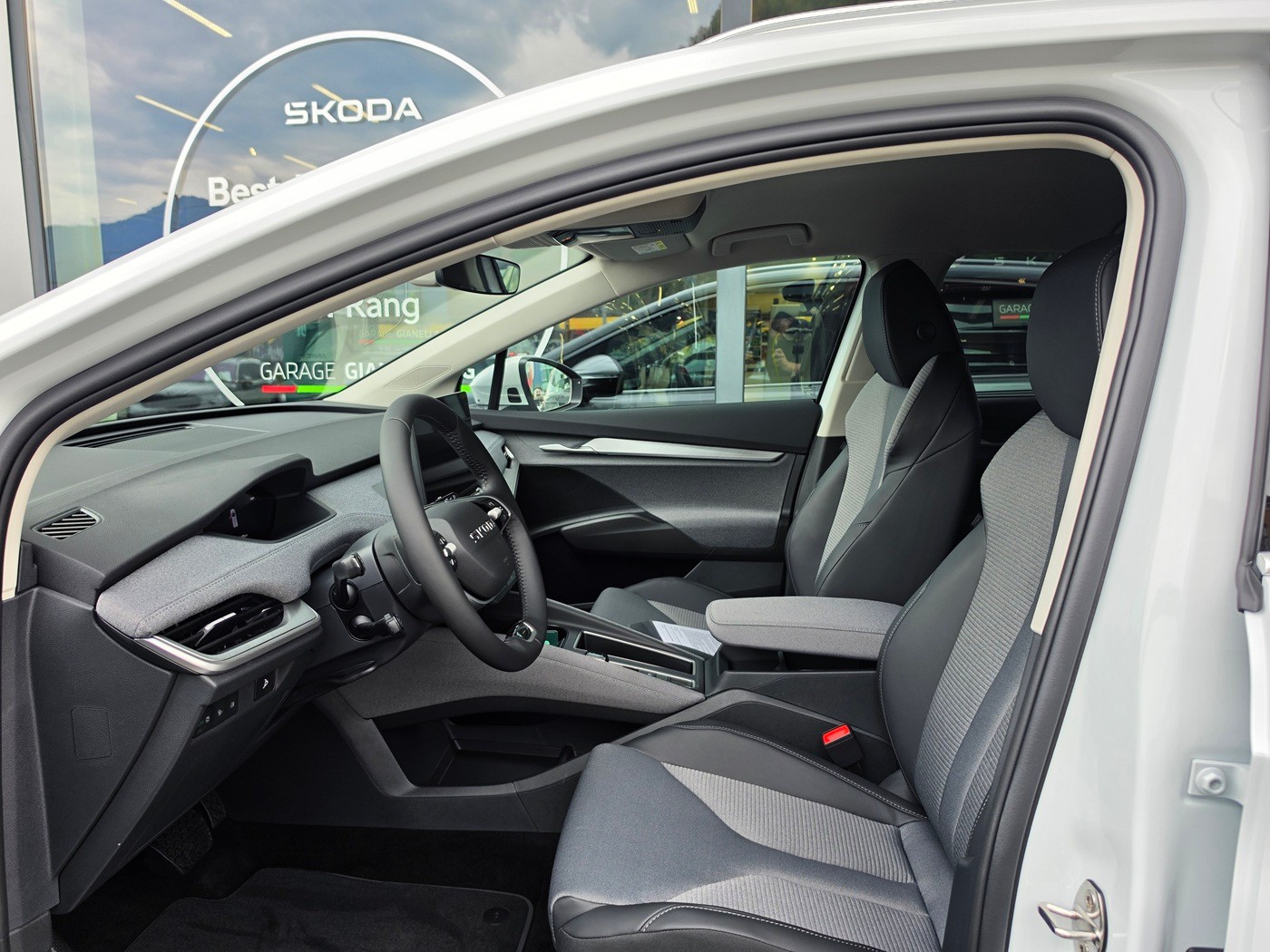 SKODA Enyaq 85x Dynamic 4x4-image-7