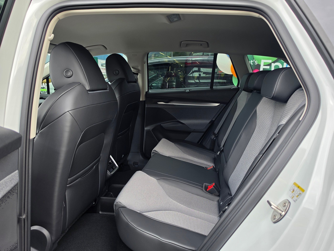 SKODA Enyaq 85x Dynamic 4x4-image-8