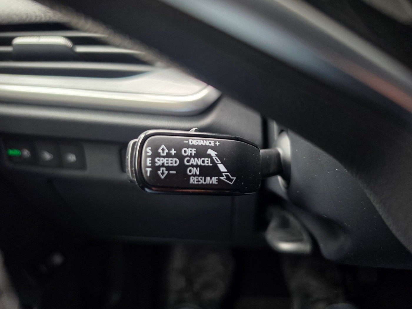 SKODA Enyaq 85x Dynamic 4x4-image-15