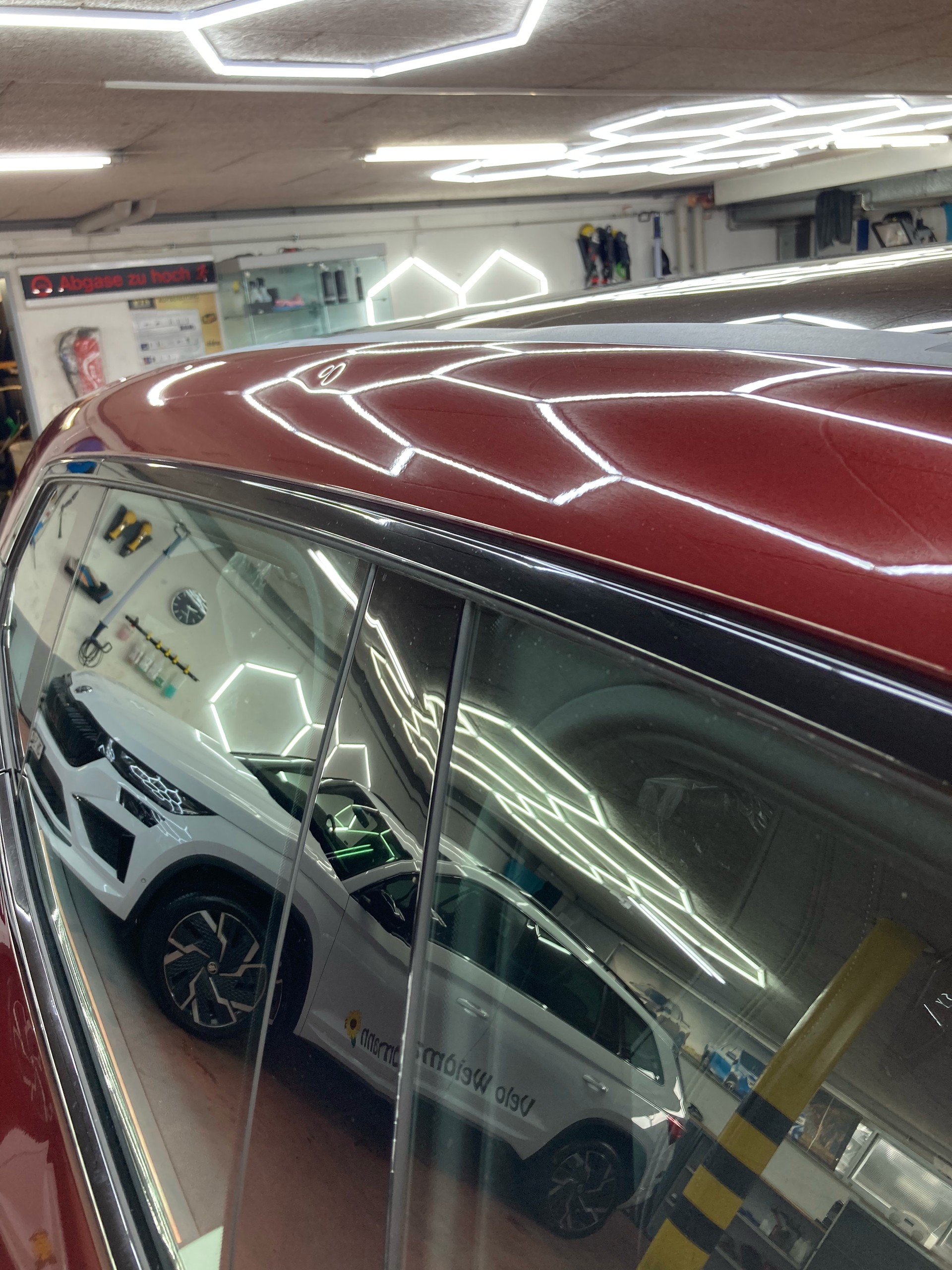 BMW iX xDrive50-image-24