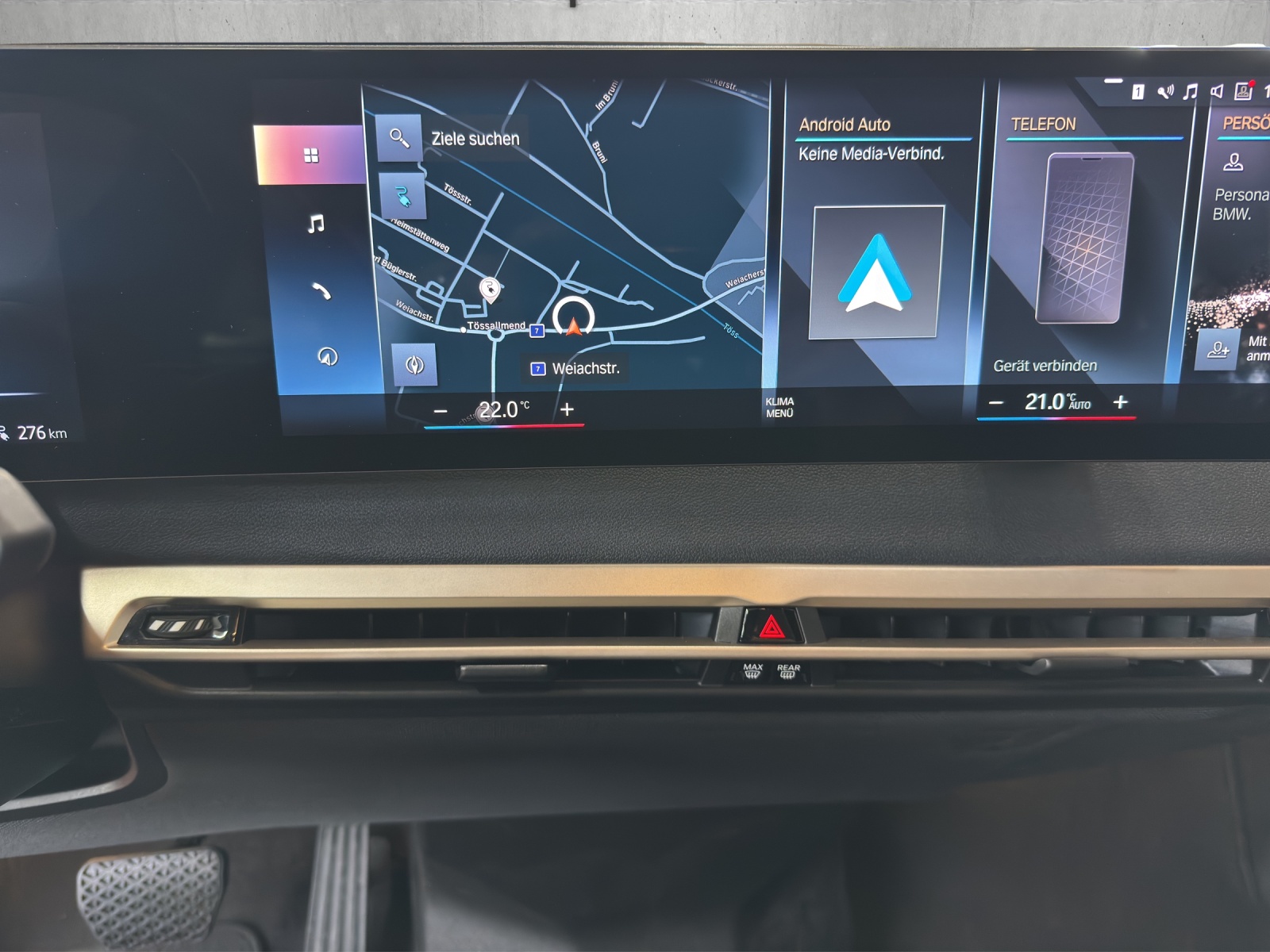BMW iX xDrive50-image-10