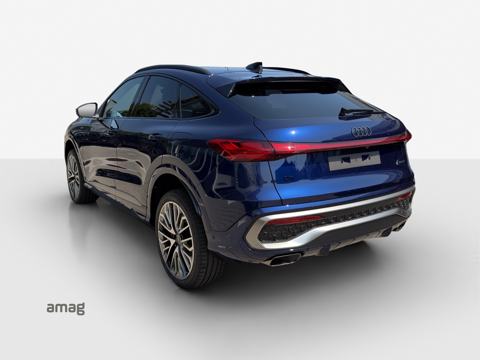 AUDI Q5 Sportback e-hybrid quattro 270 kW S-tronic-image-2