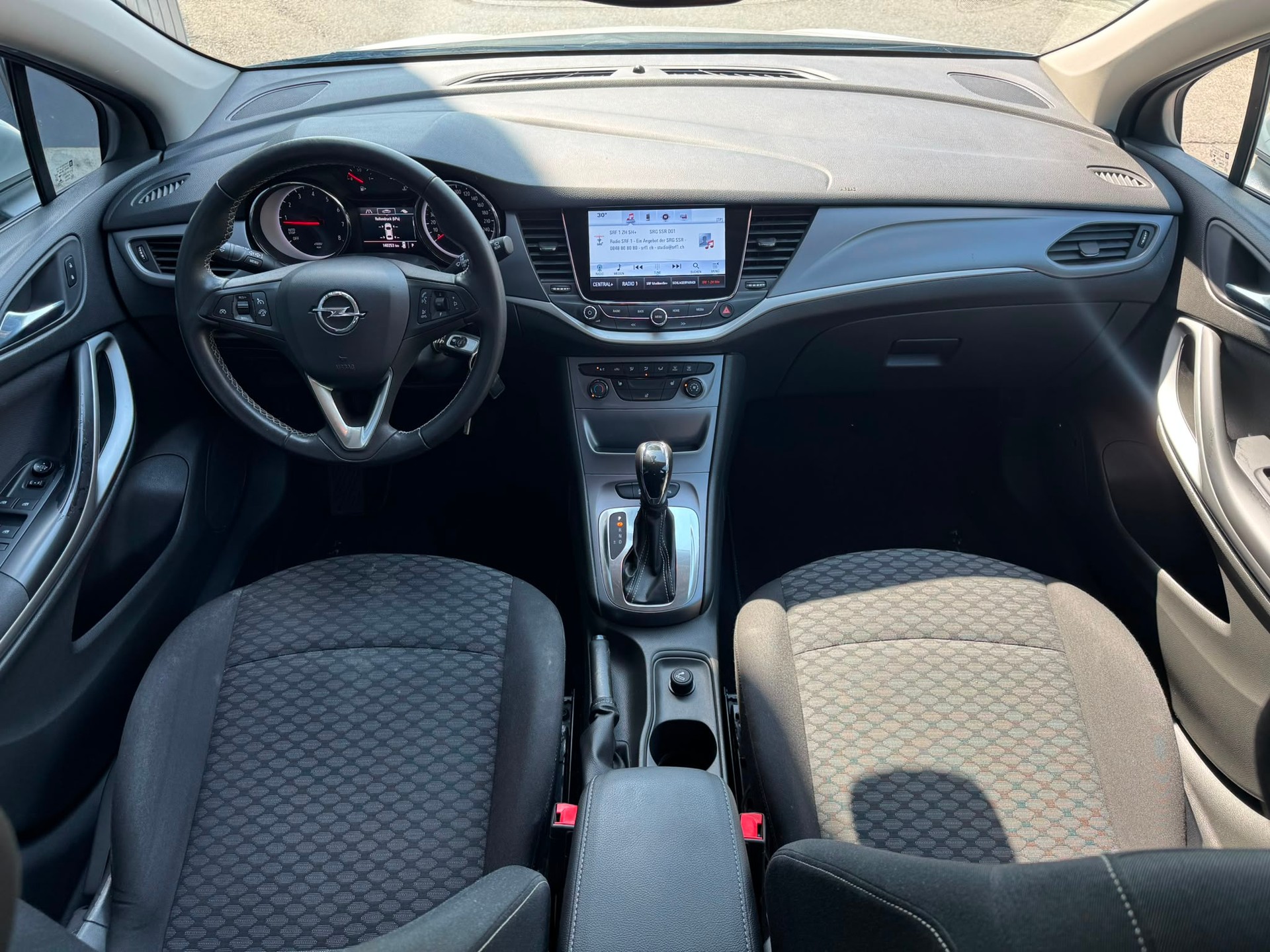OPEL Astra 1.4i Turbo Excellence Automatic-image-8