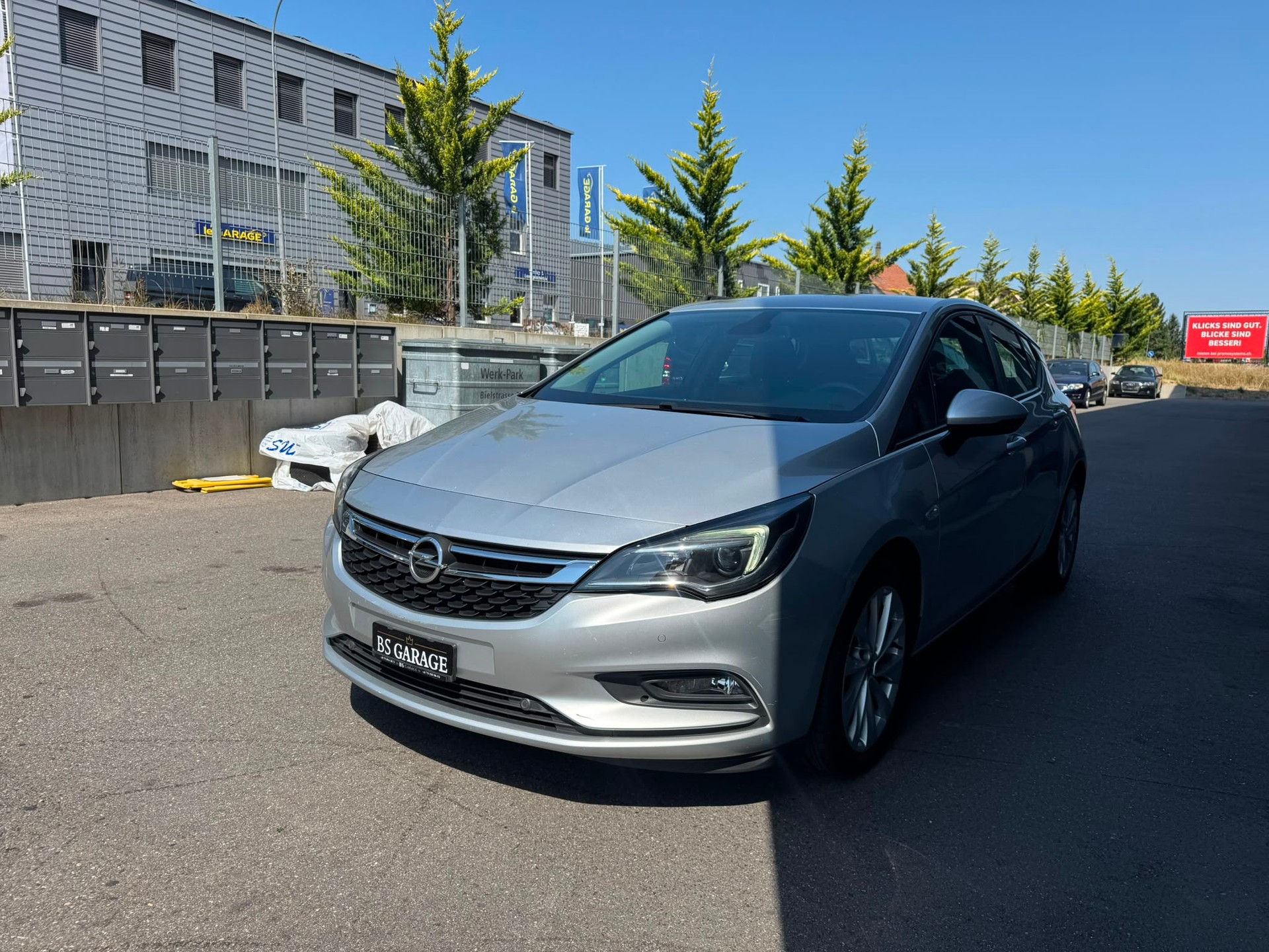 OPEL Astra 1.4i Turbo Excellence Automatic-image-1