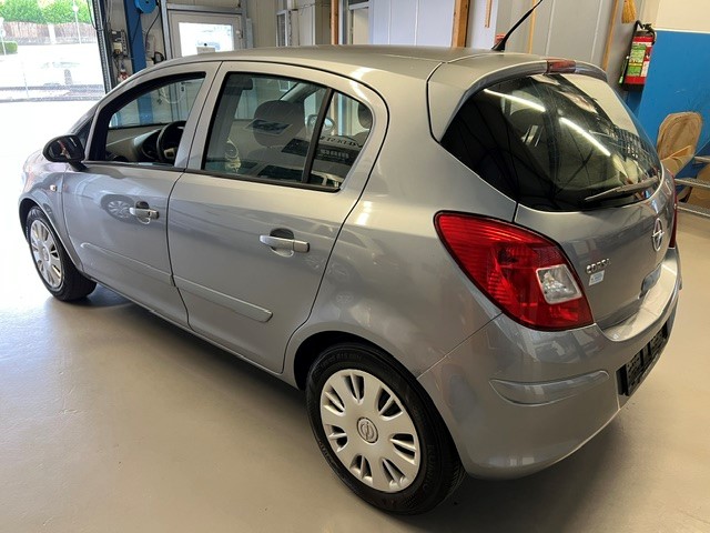 OPEL Corsa 1.4 TP Enjoy-image-6