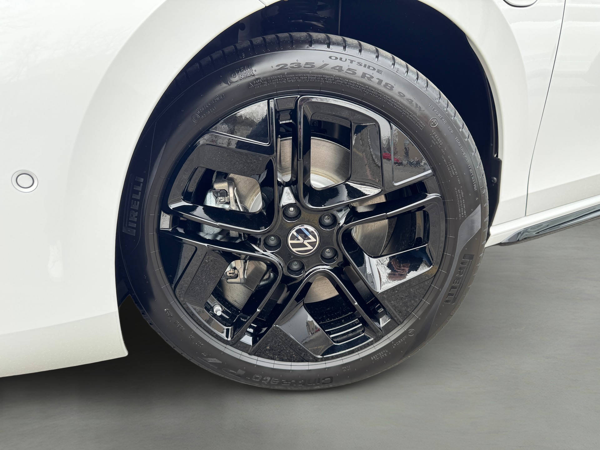 VW Passat Variant 1.5 TSI evo2 Plug-In- Hybrid R-Line DSG-image-7