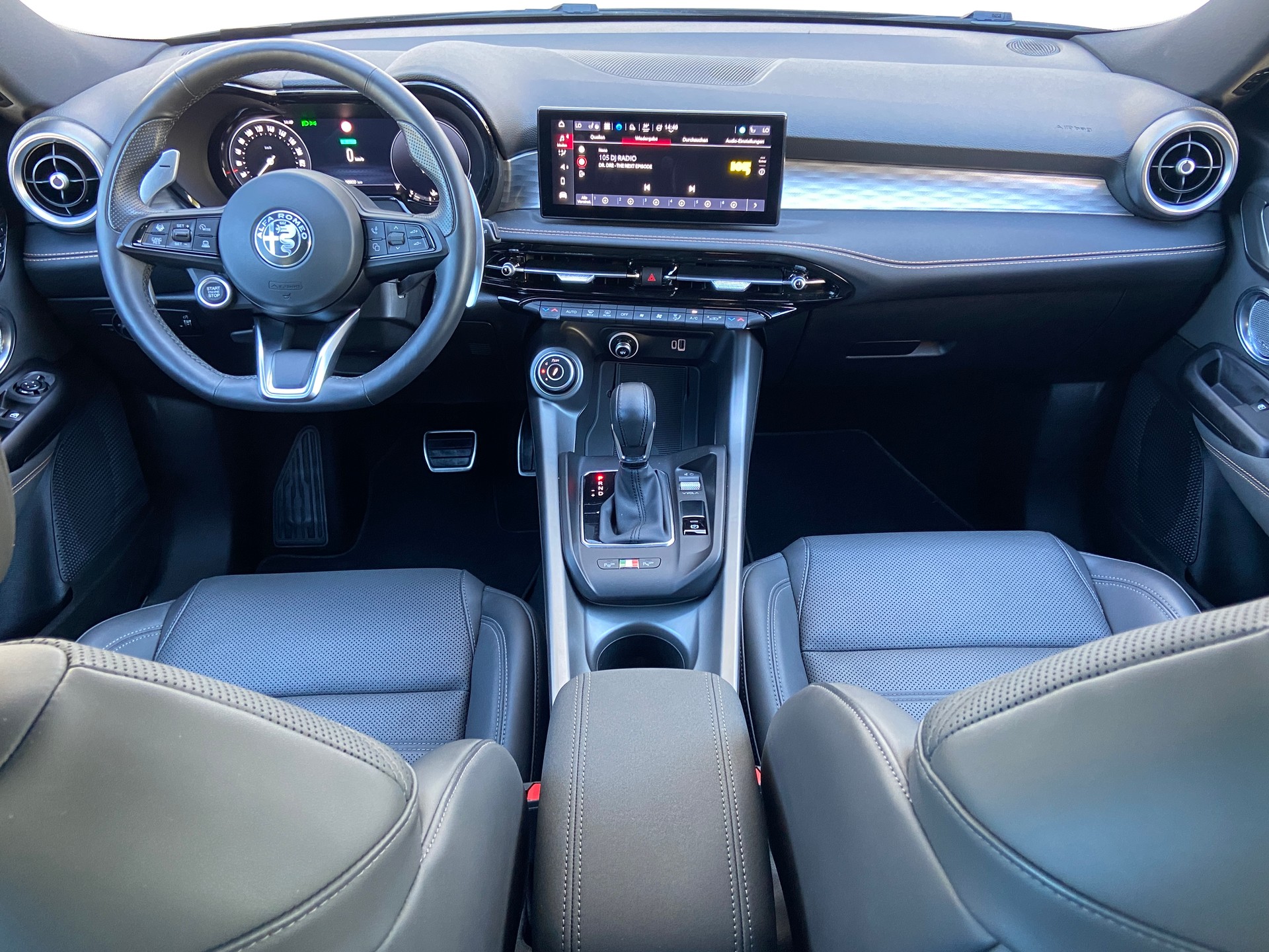 ALFA ROMEO Tonale 1.5 48V Hybrid Veloce-image-3