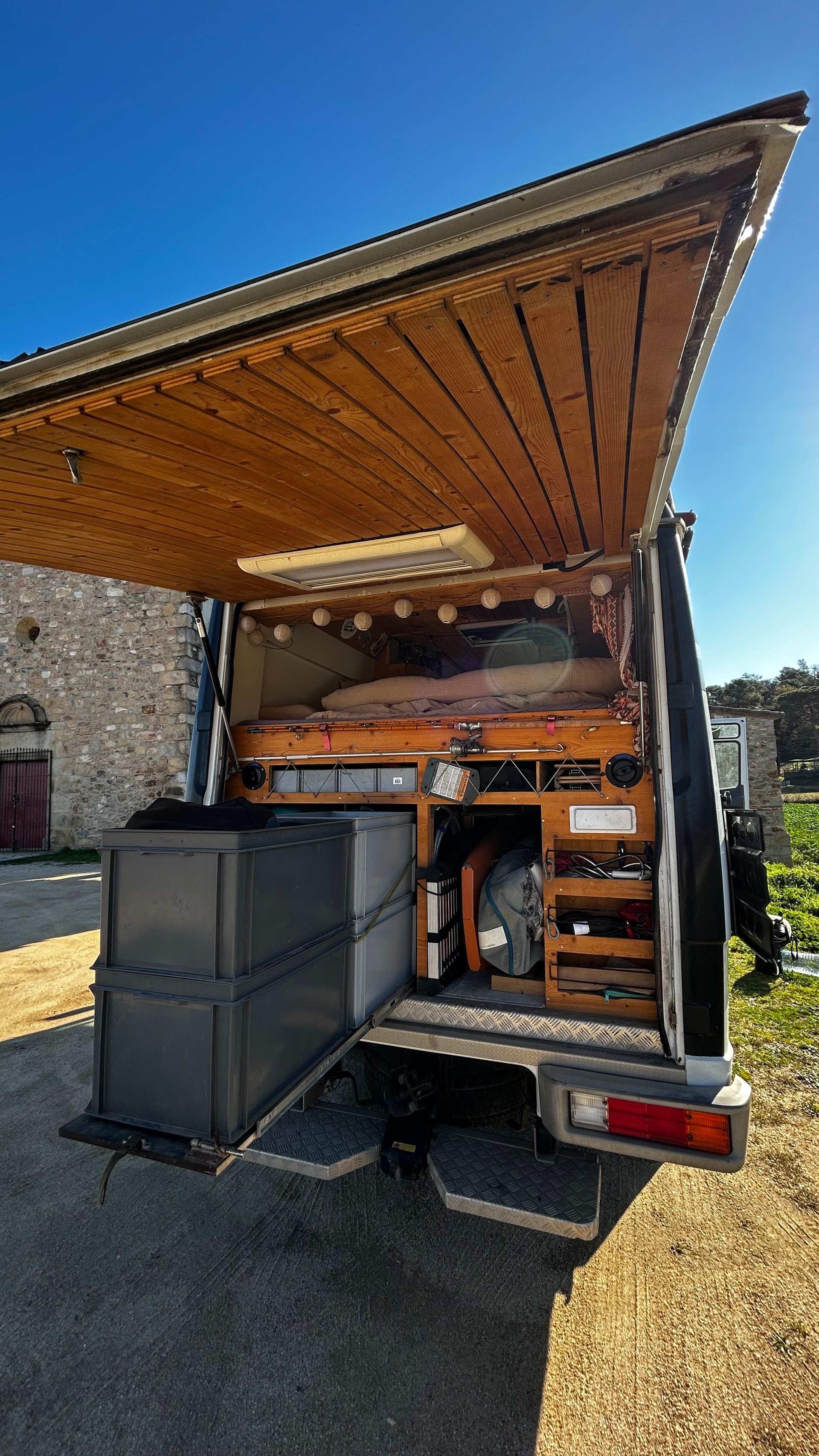MERCEDES-BENZ Vario 815D-image-12