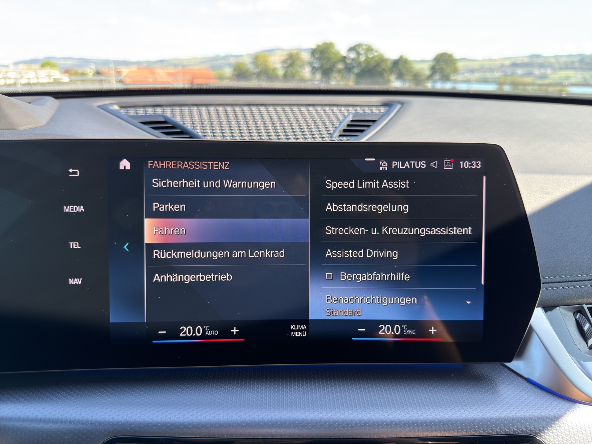 BMW iX1 xDrive 30 M Sport-image-21