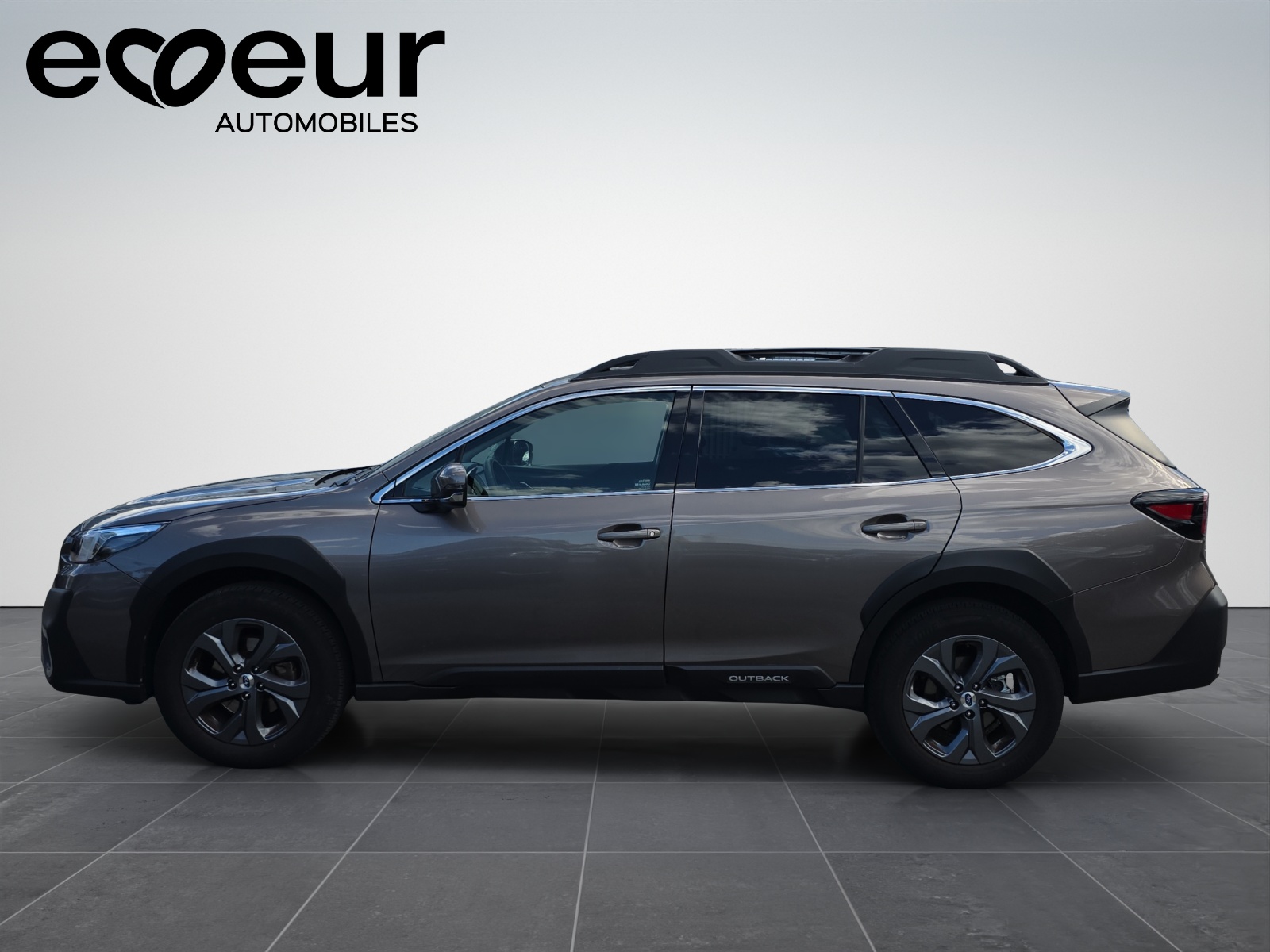 SUBARU Outback 2.5i Swiss Plus-image-2