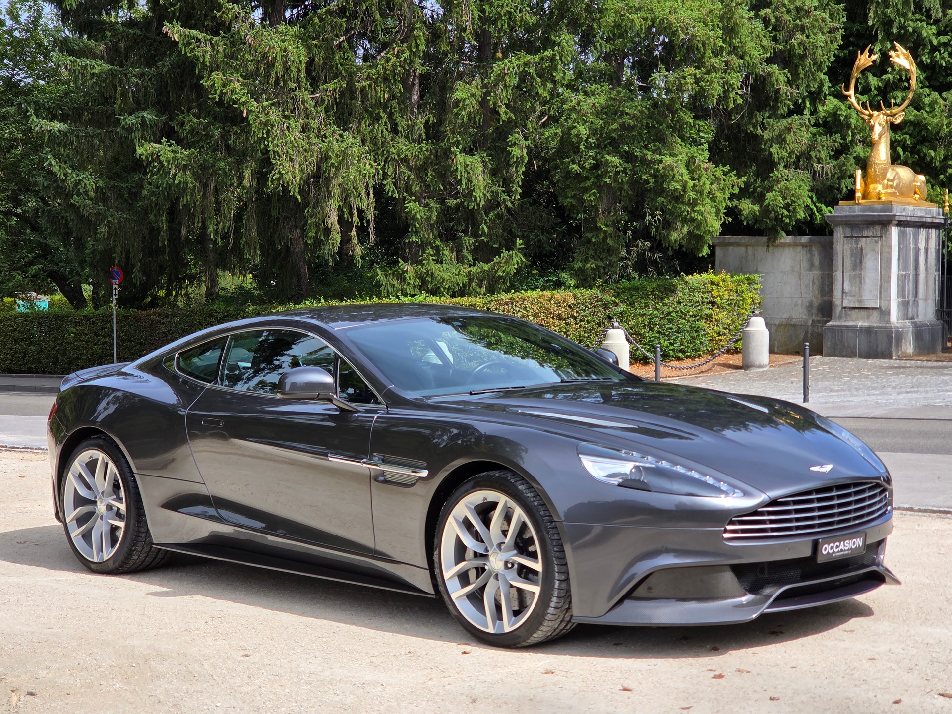 ASTON MARTIN Vanquish V12 5.9-48 Touchtronic 3