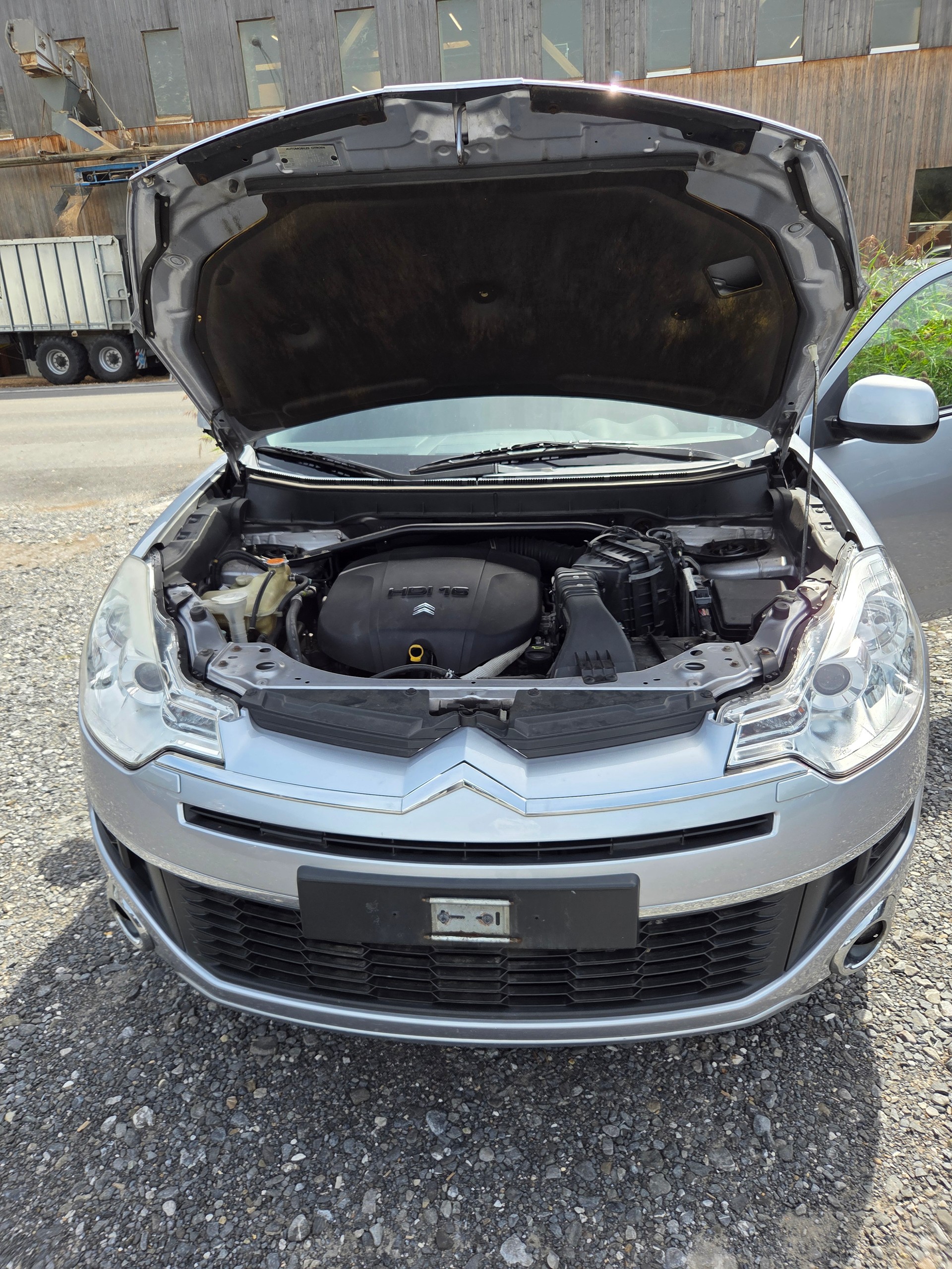 CITROEN C-Crosser 2.2 HDi Exclusive-image-9