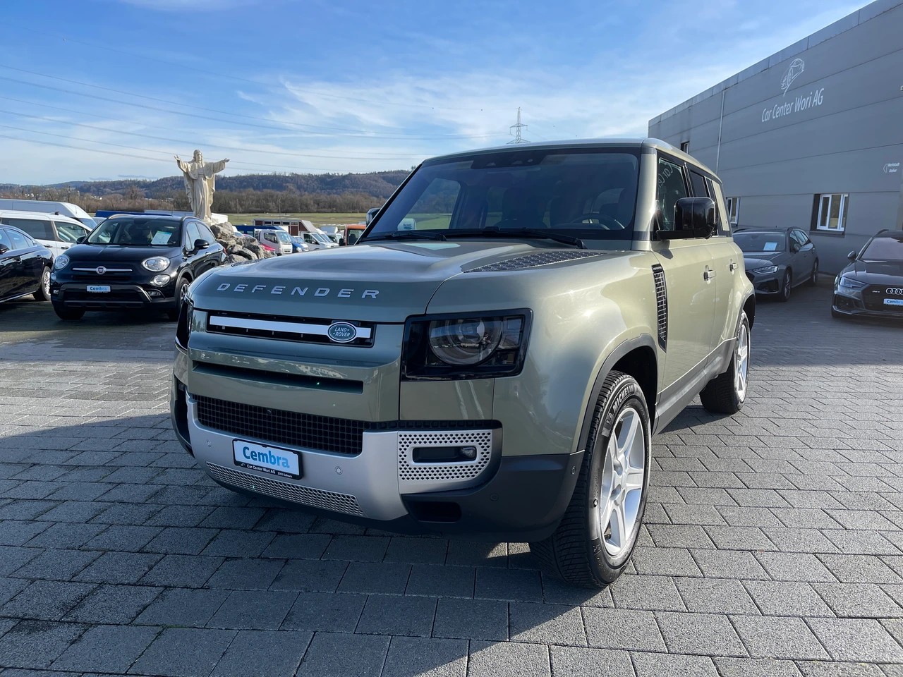 LAND ROVER Defender 110 D240 SD4 SE AT8-image-0
