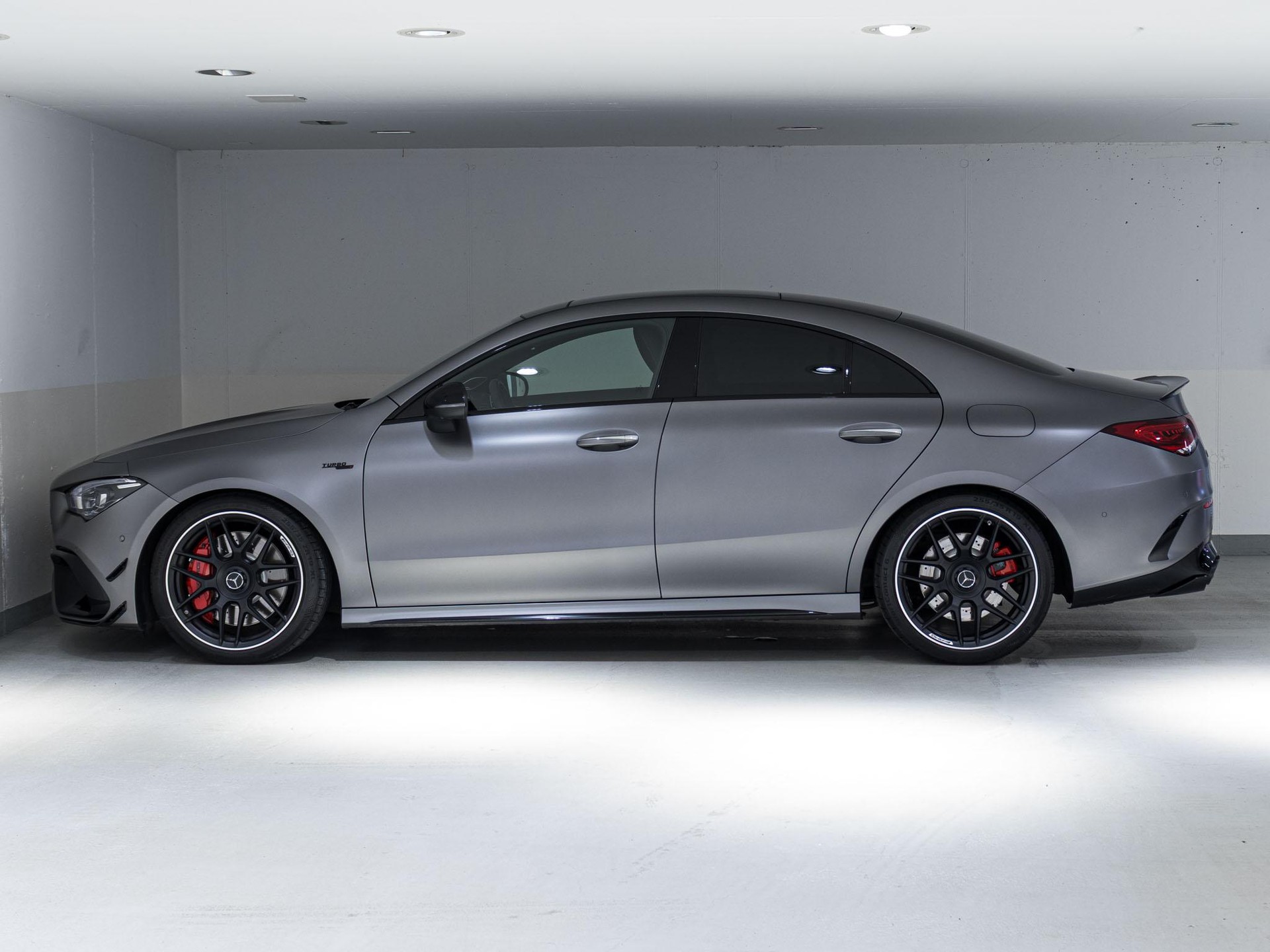 MERCEDES-BENZ CLA 45 AMG S 4MATIC+ Coupé-image-4