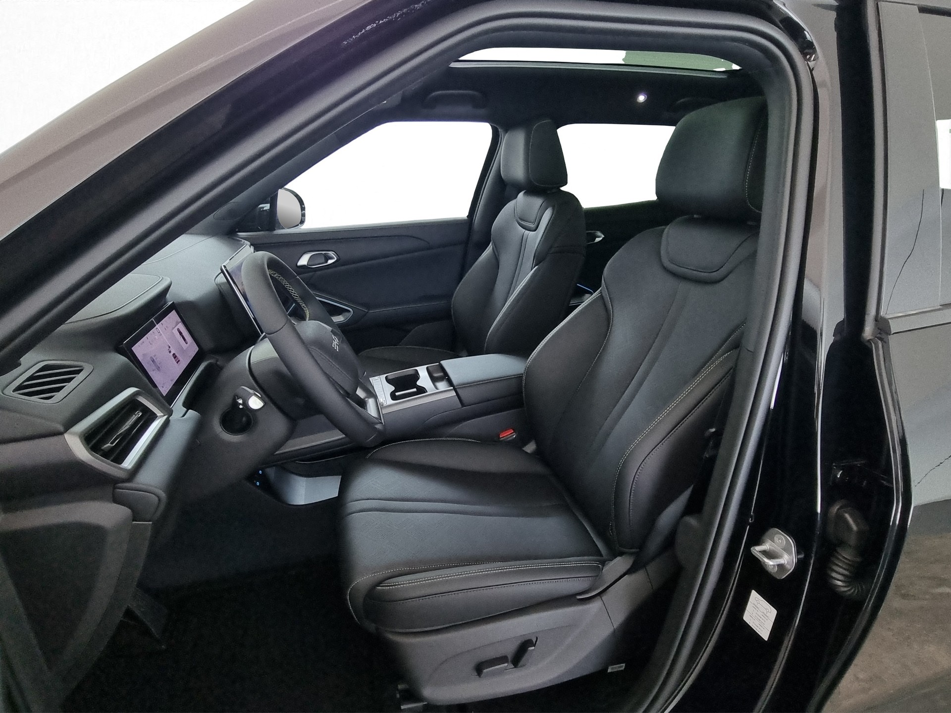 BYD Atto 2 DM-i Boost FWD-image-5