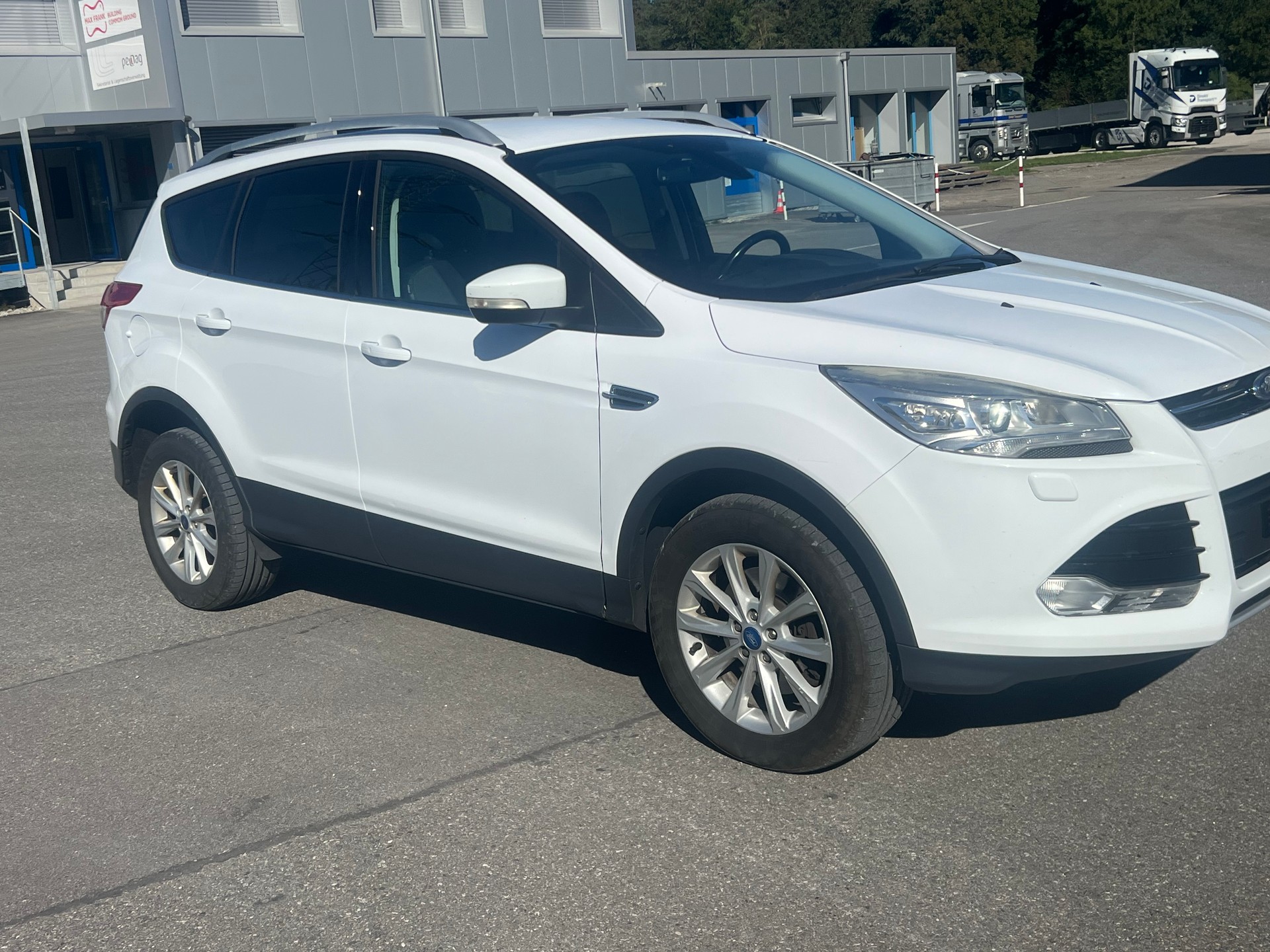 FORD Kuga 2.0 TDCi Carving 4WD PowerShift-image-1