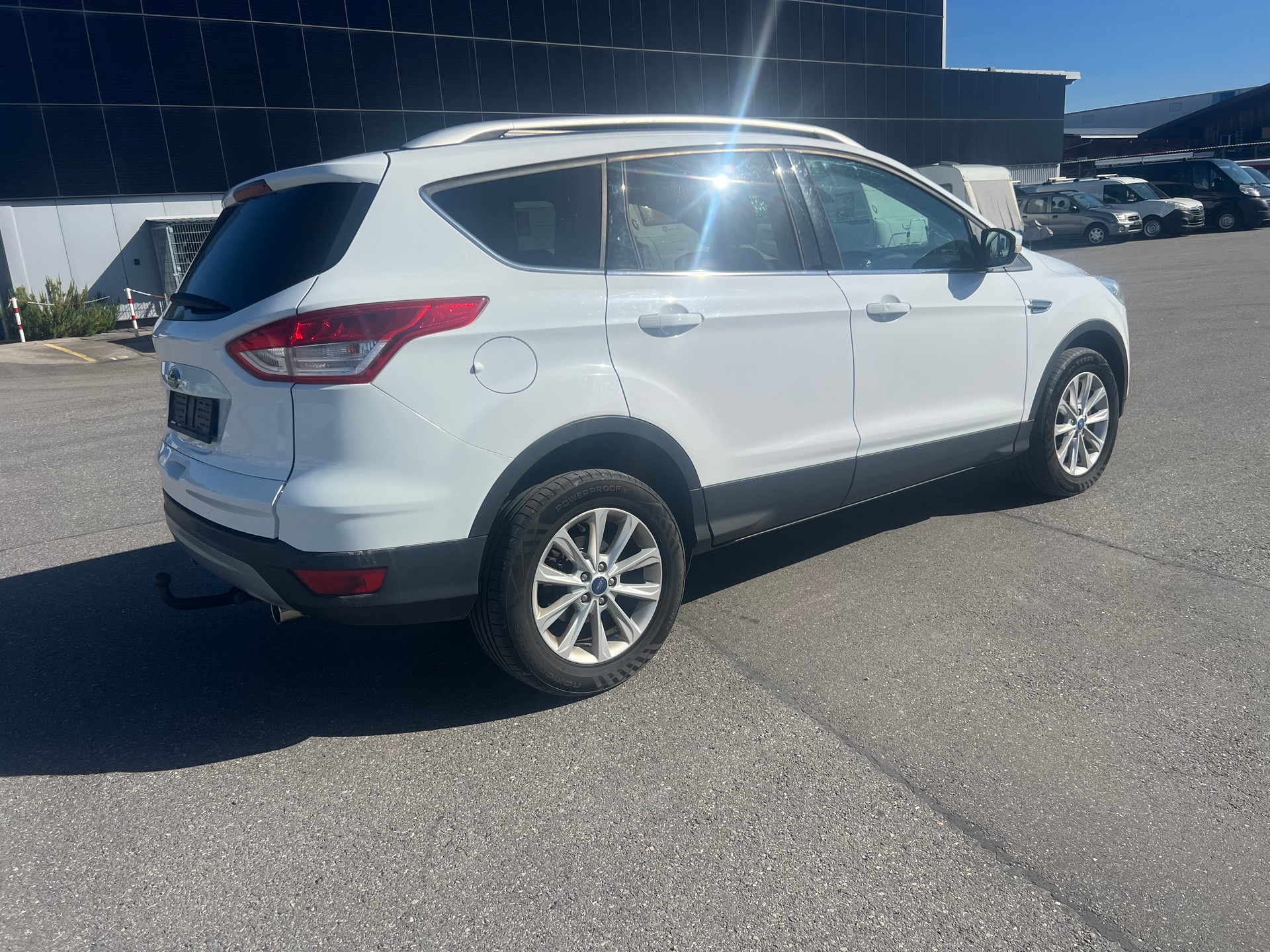 FORD Kuga 2.0 TDCi Carving 4WD PowerShift-image-5