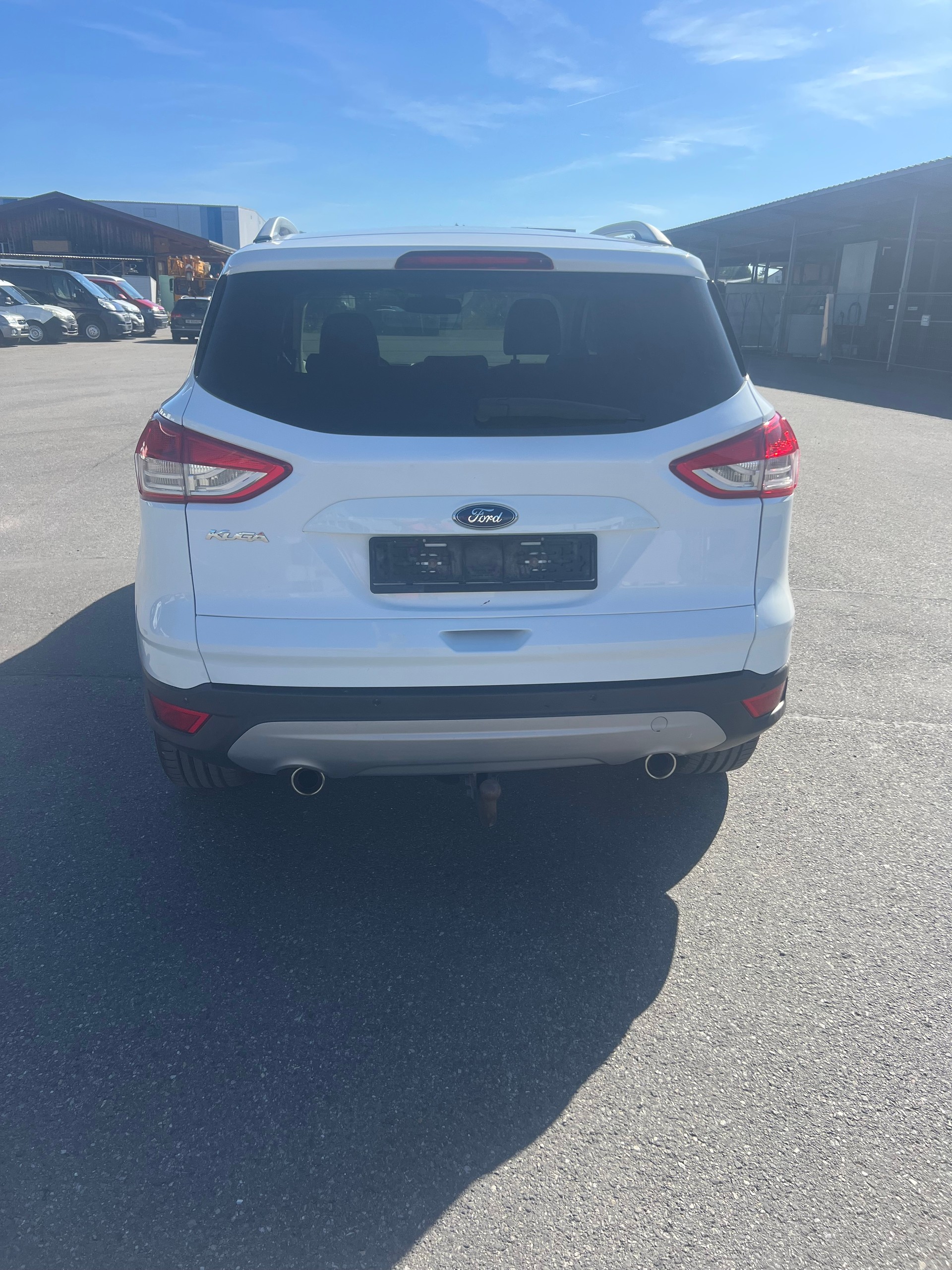 FORD Kuga 2.0 TDCi Carving 4WD PowerShift-image-2