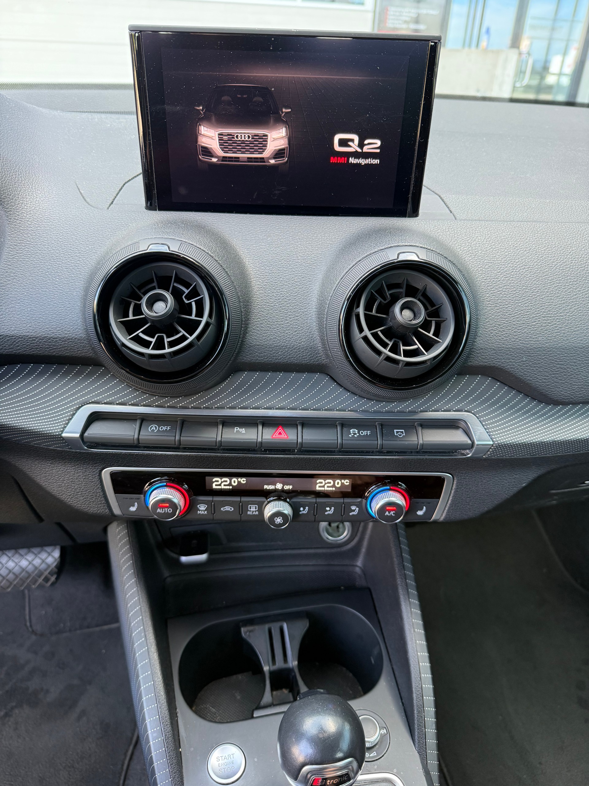 AUDI Q2 1.0 TFSI sport S-tronic-image-9