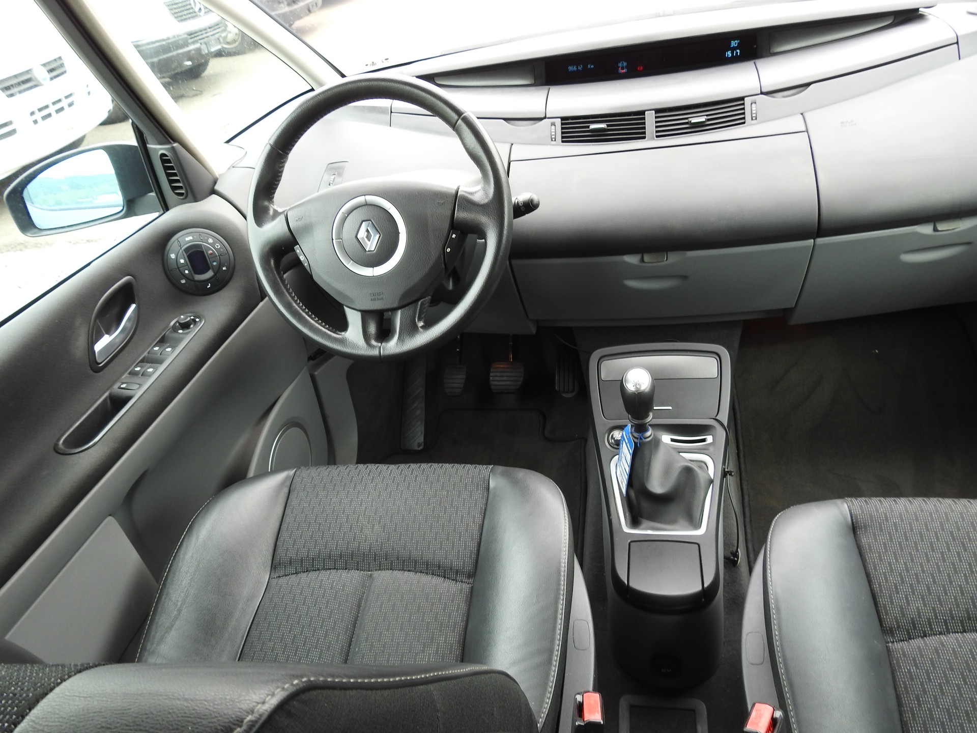 RENAULT Espace 2.0 Turbo Dynamique-image-19