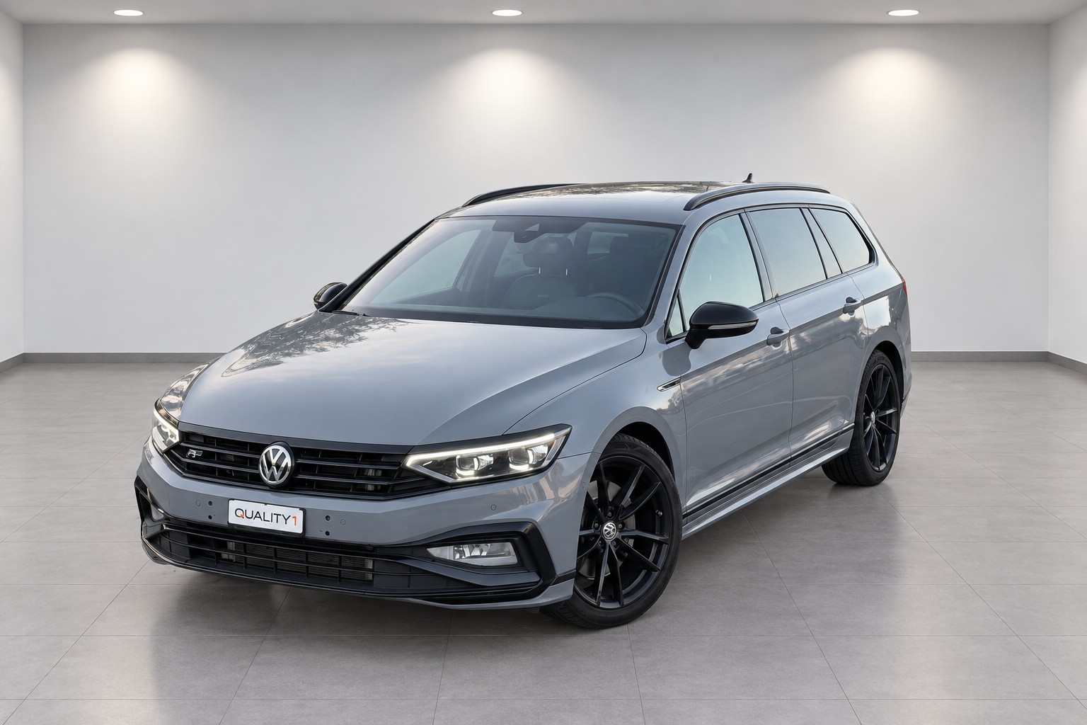 VW Passat 2.0 TDI BMT R-Line Edition 4Motion DSG - NR 1814 / 2000-image-1