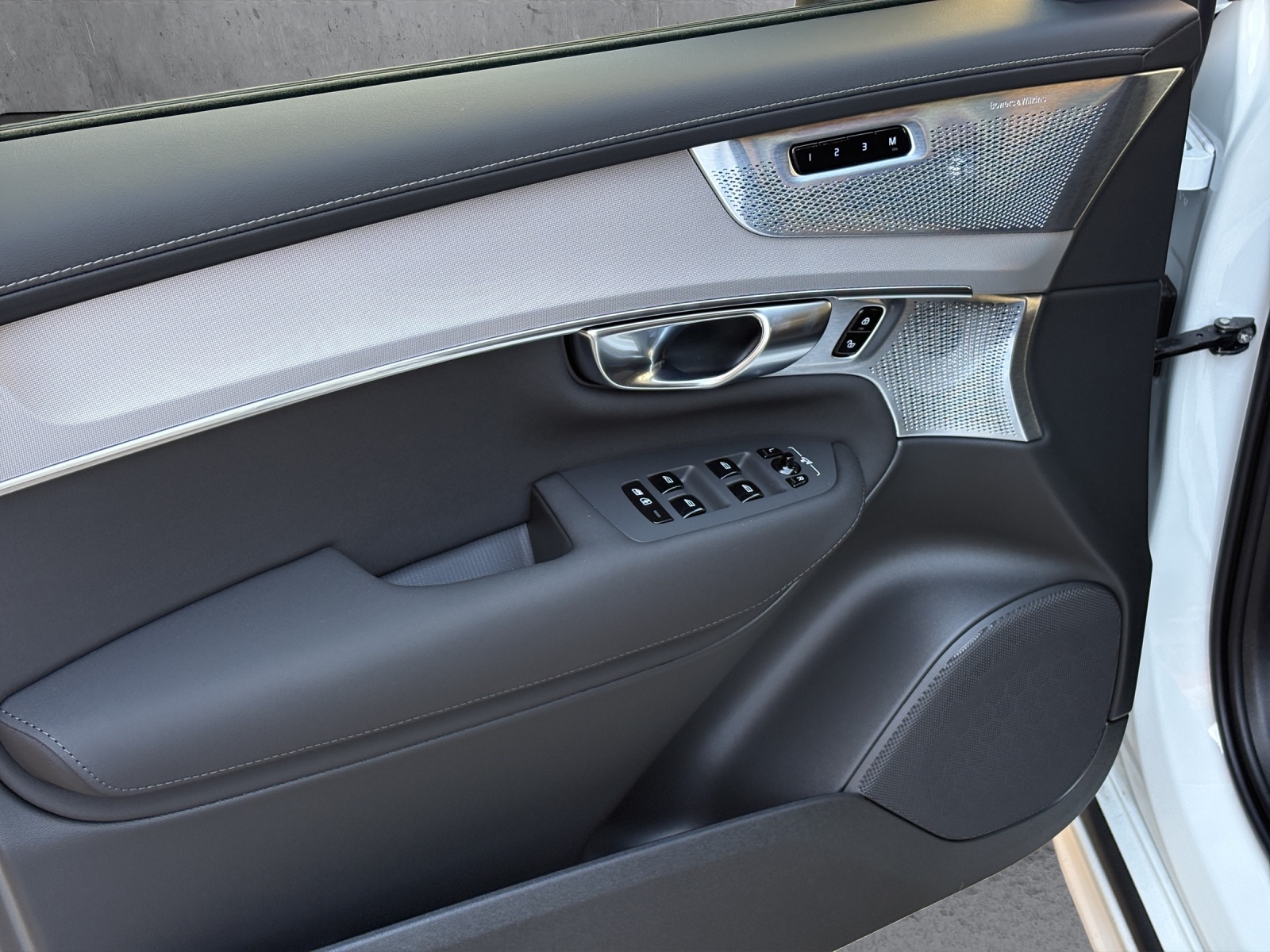 Image VOLVO XC90 XC90 T8 eAWD PluginHybrid Black Edition Geartronic