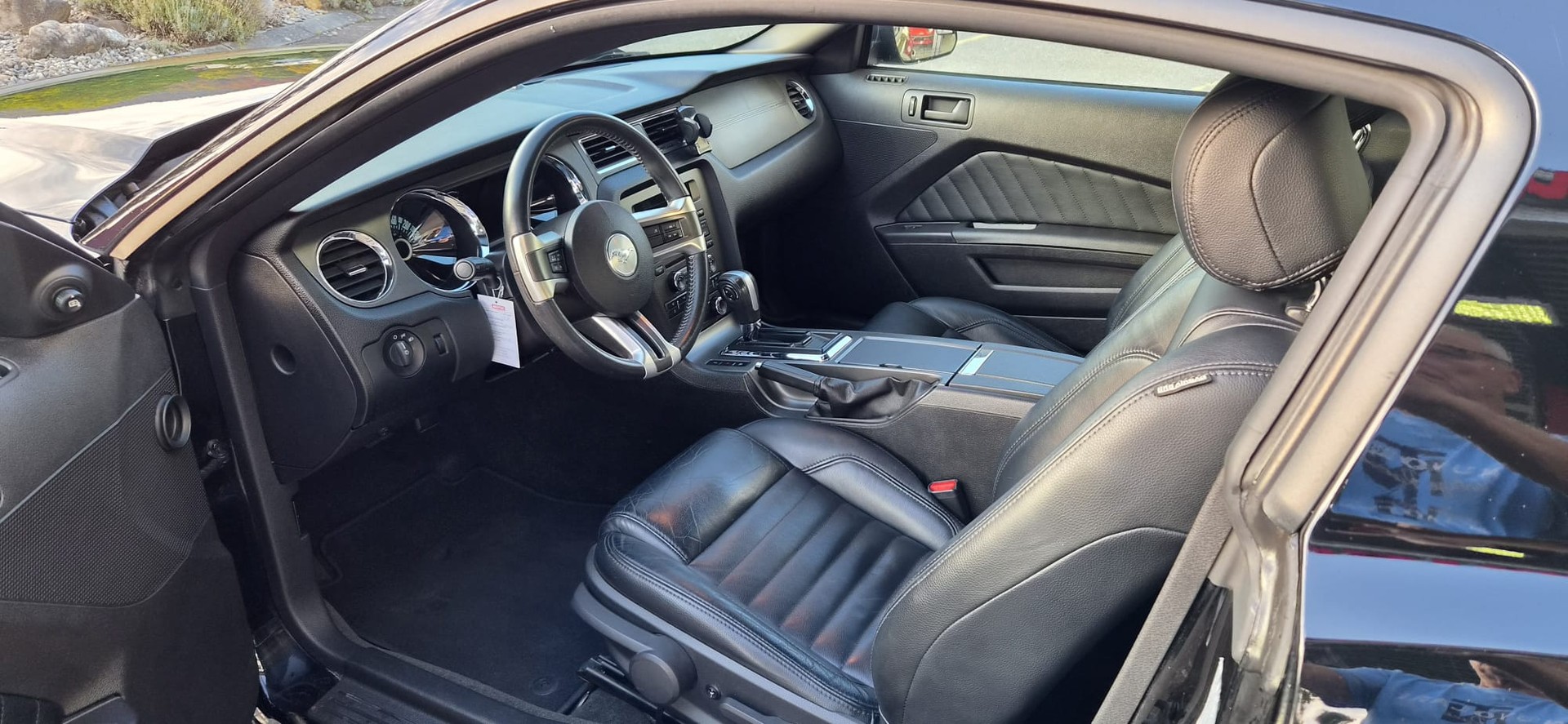 FORD MUSTANG-image-4