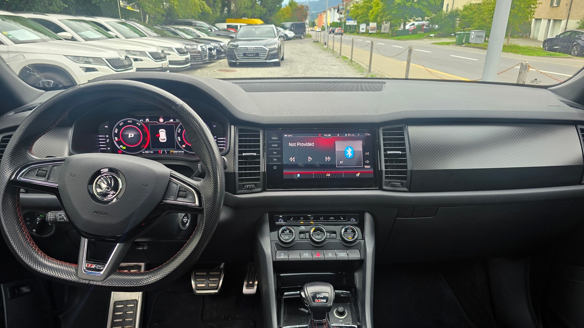 SKODA Kodiaq 2.0 Bi-TDI SCR RS 4x4 DSG-image-11