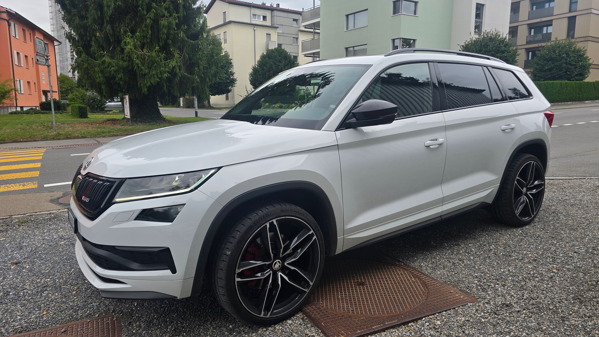 SKODA Kodiaq 2.0 Bi-TDI SCR RS 4x4 DSG-image-3