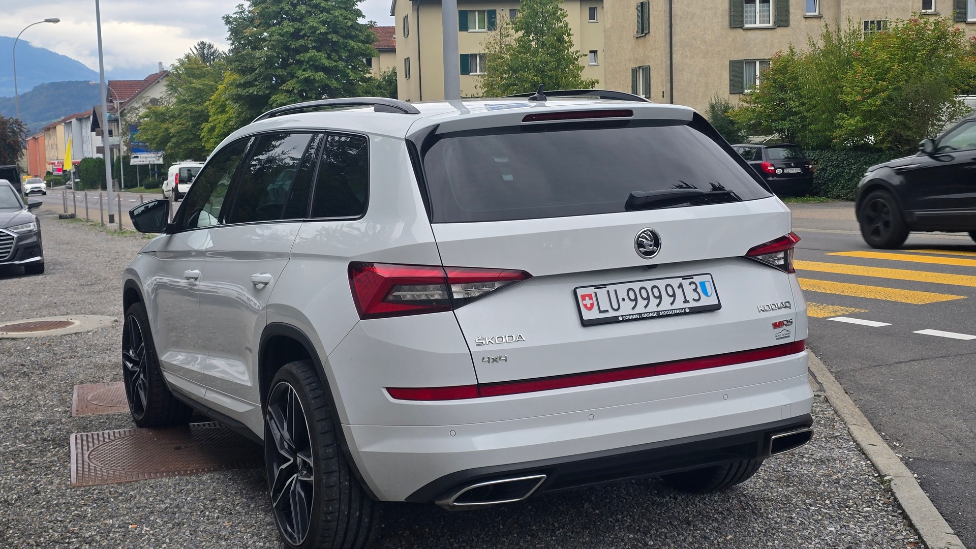 SKODA Kodiaq 2.0 Bi-TDI SCR RS 4x4 DSG-image-4