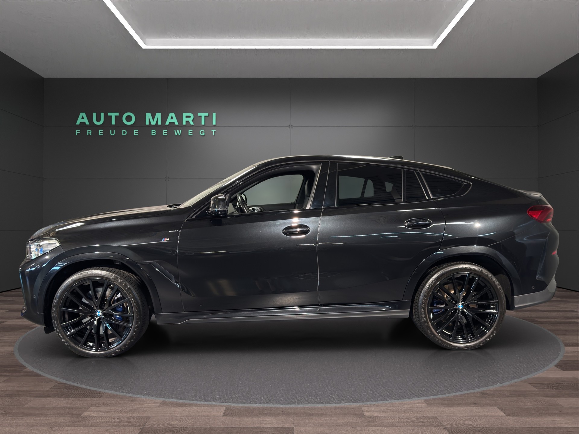 BMW X6 M50i-image-1