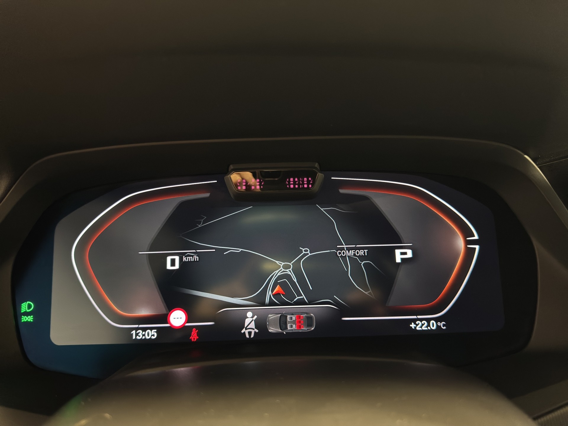 BMW X6 M50i-image-12