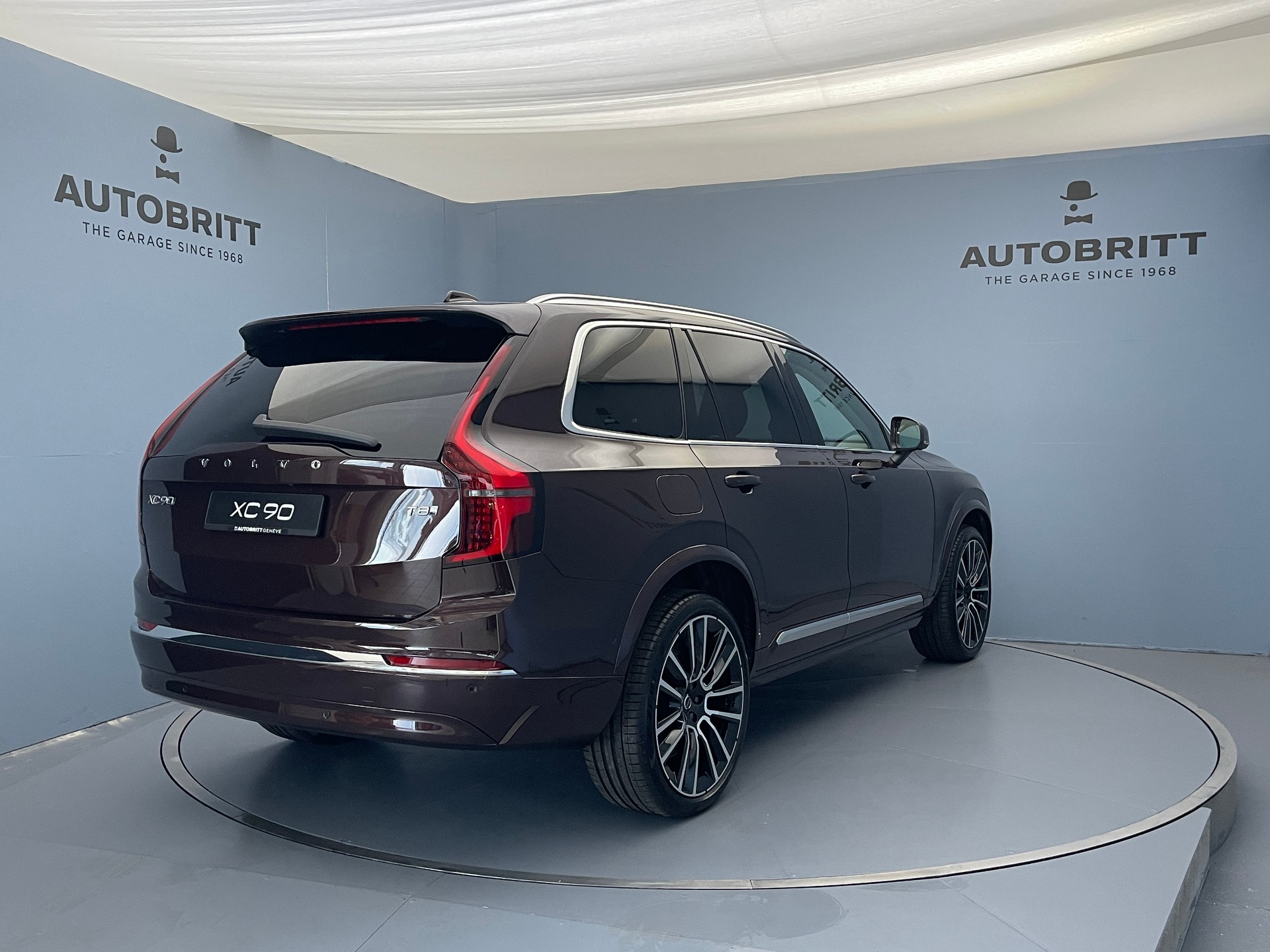 VOLVO XC90 2.0 T8 TE Ultra Bright eAWD-image-2