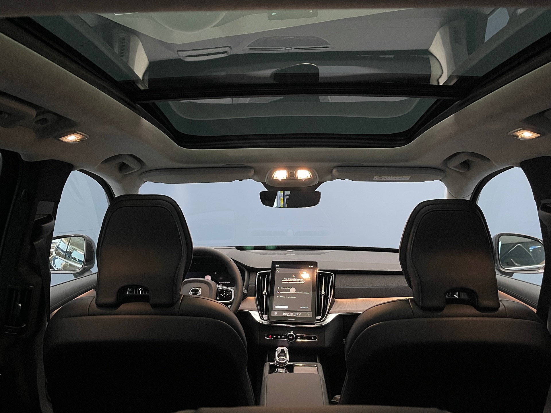 VOLVO XC90 2.0 T8 TE Ultra Bright eAWD-image-11