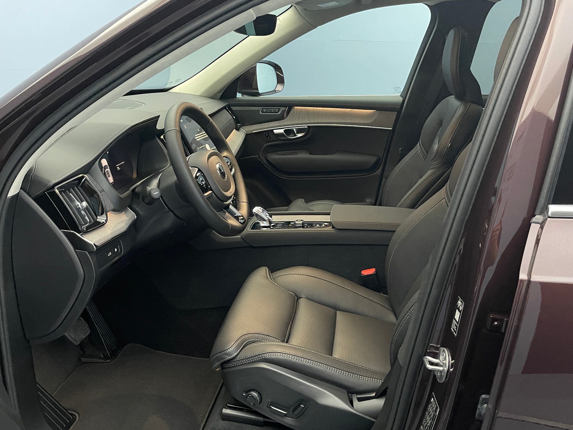 VOLVO XC90 2.0 T8 TE Ultra Bright eAWD-image-6