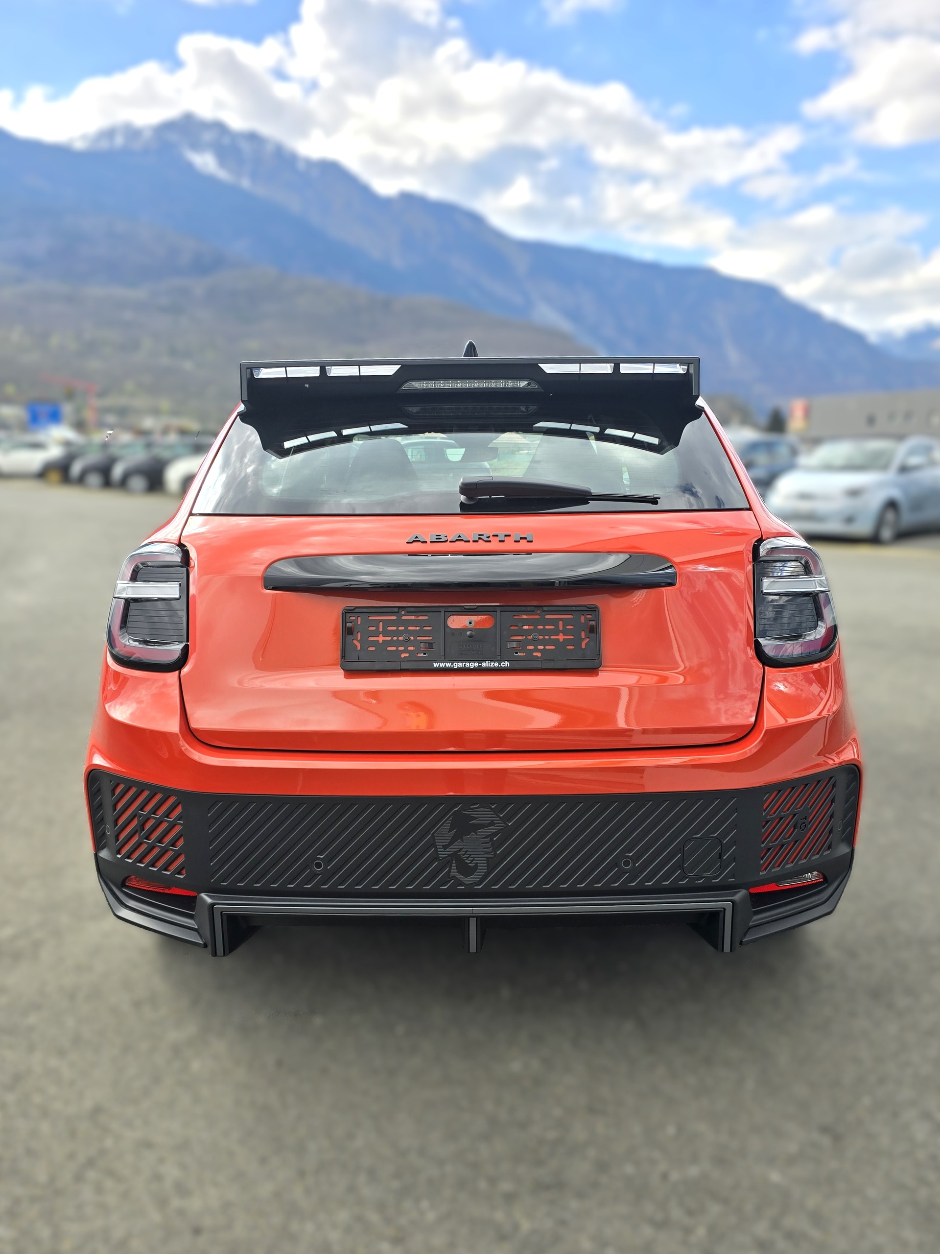 FIAT Abarth 600e Turismo-image-4