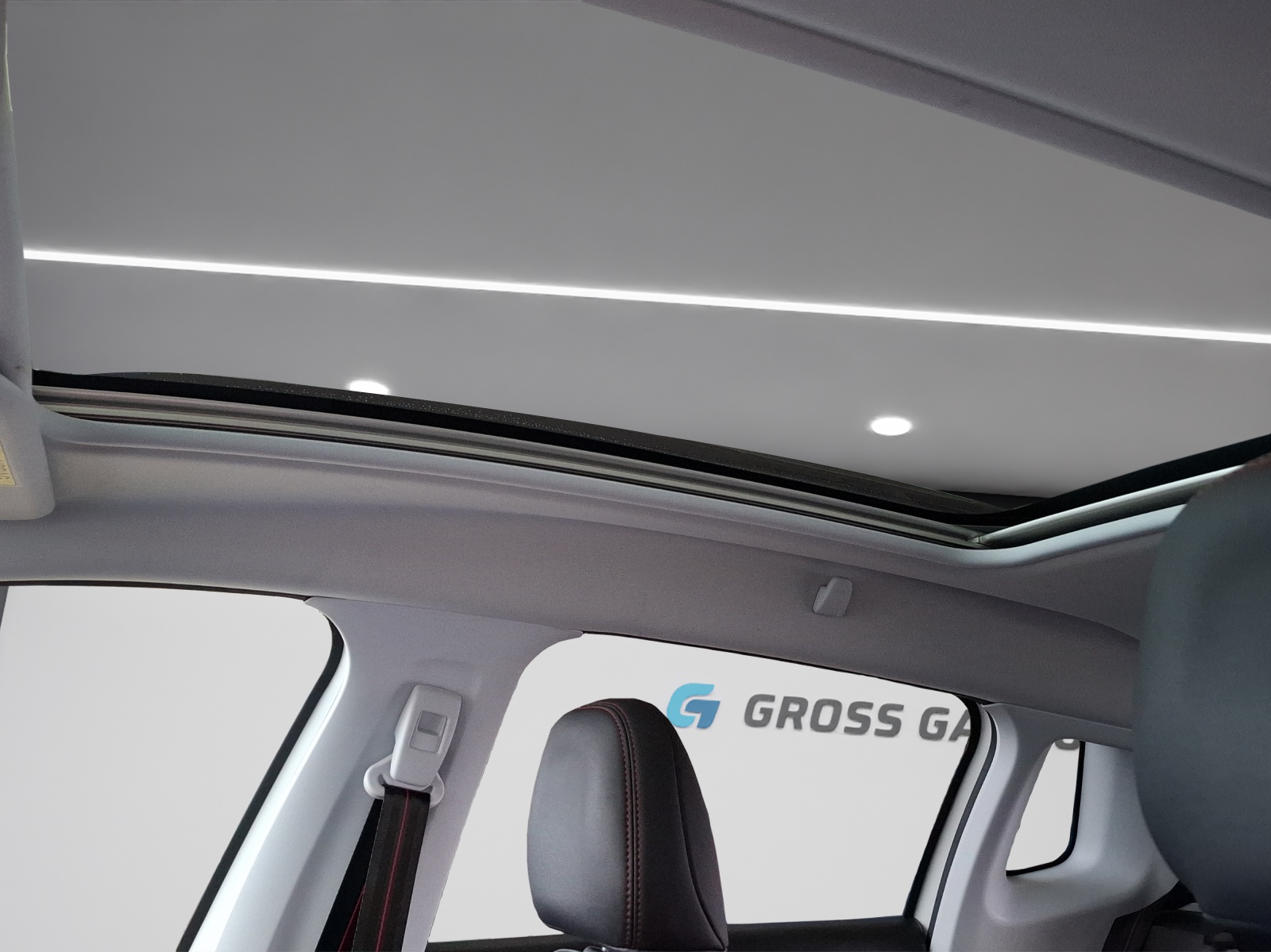 PEUGEOT 2008 1.2 PureTech Active-image-13