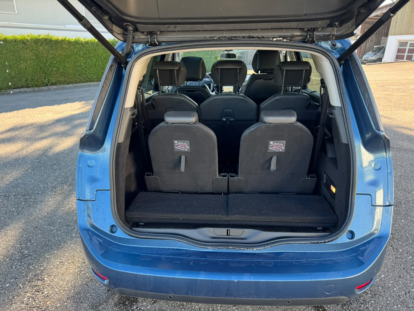 CITROEN Grand C4 Picasso 2.0 BlueHDi Exclusive Automatic-image-7