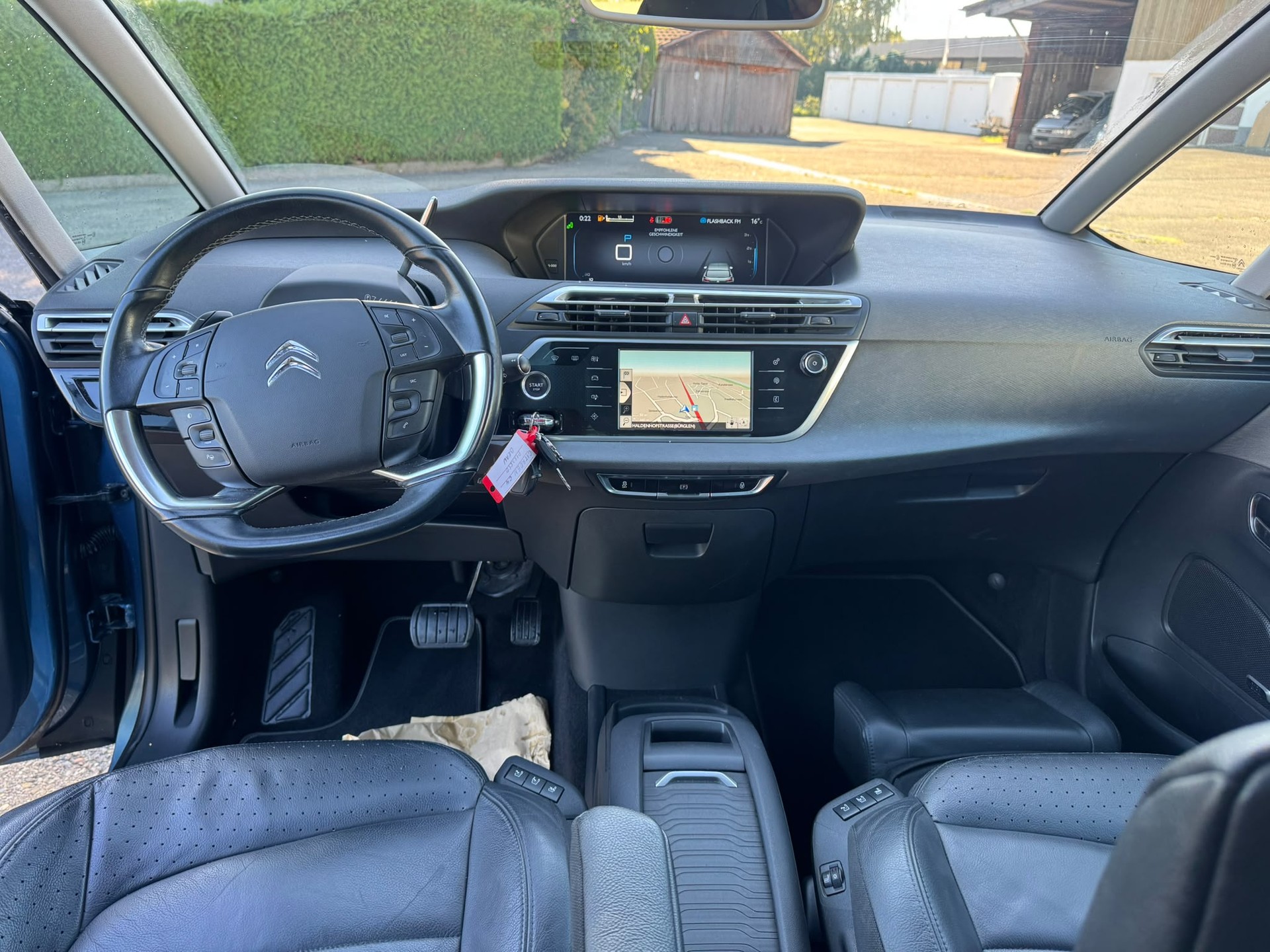 CITROEN Grand C4 Picasso 2.0 BlueHDi Exclusive Automatic-image-9
