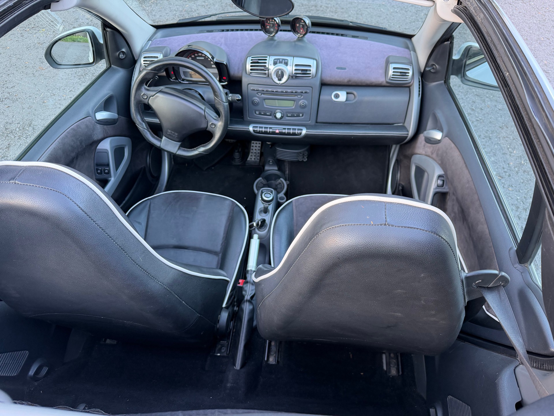 SMART 👉🏻fortwo BRABUS softouch-image-9
