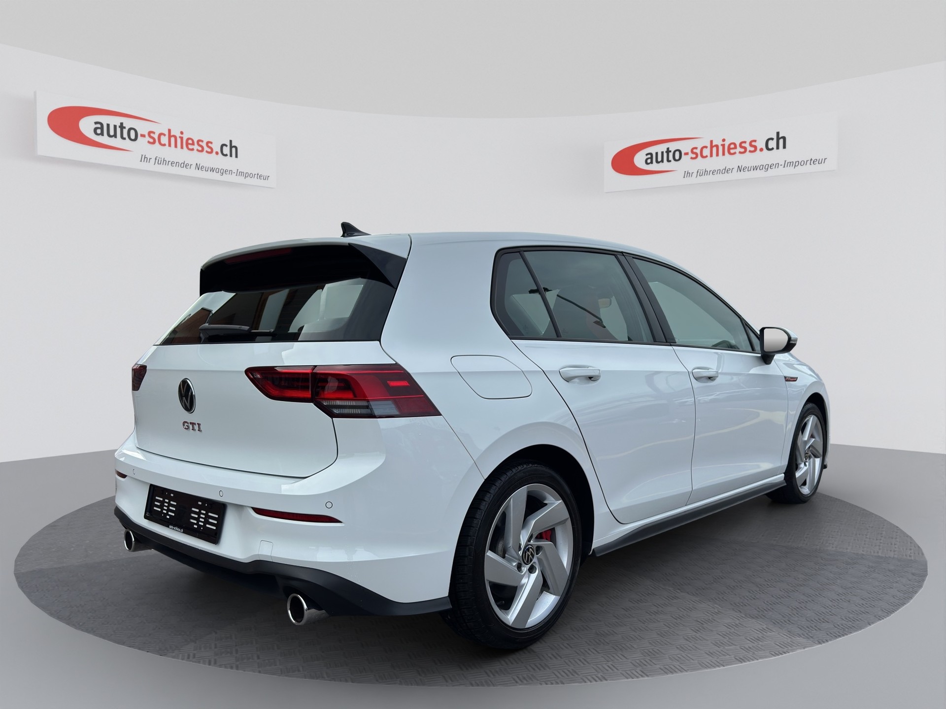 VW Golf 2.0 TSI GTI DSG-image-4