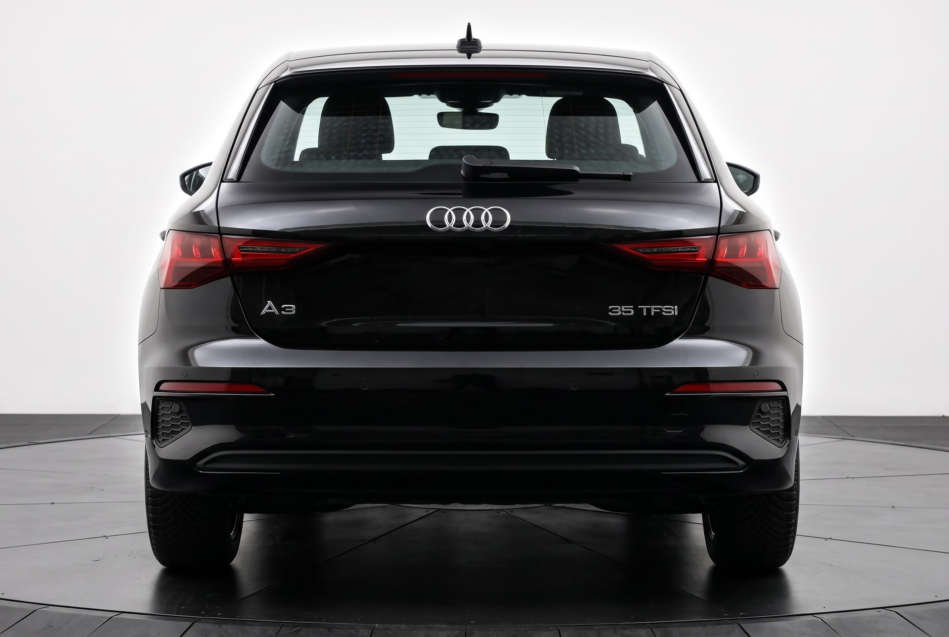AUDI A3 Sportback 35 TFSI Audi drive select / Smartphone interface / Non-fumeur-image-2