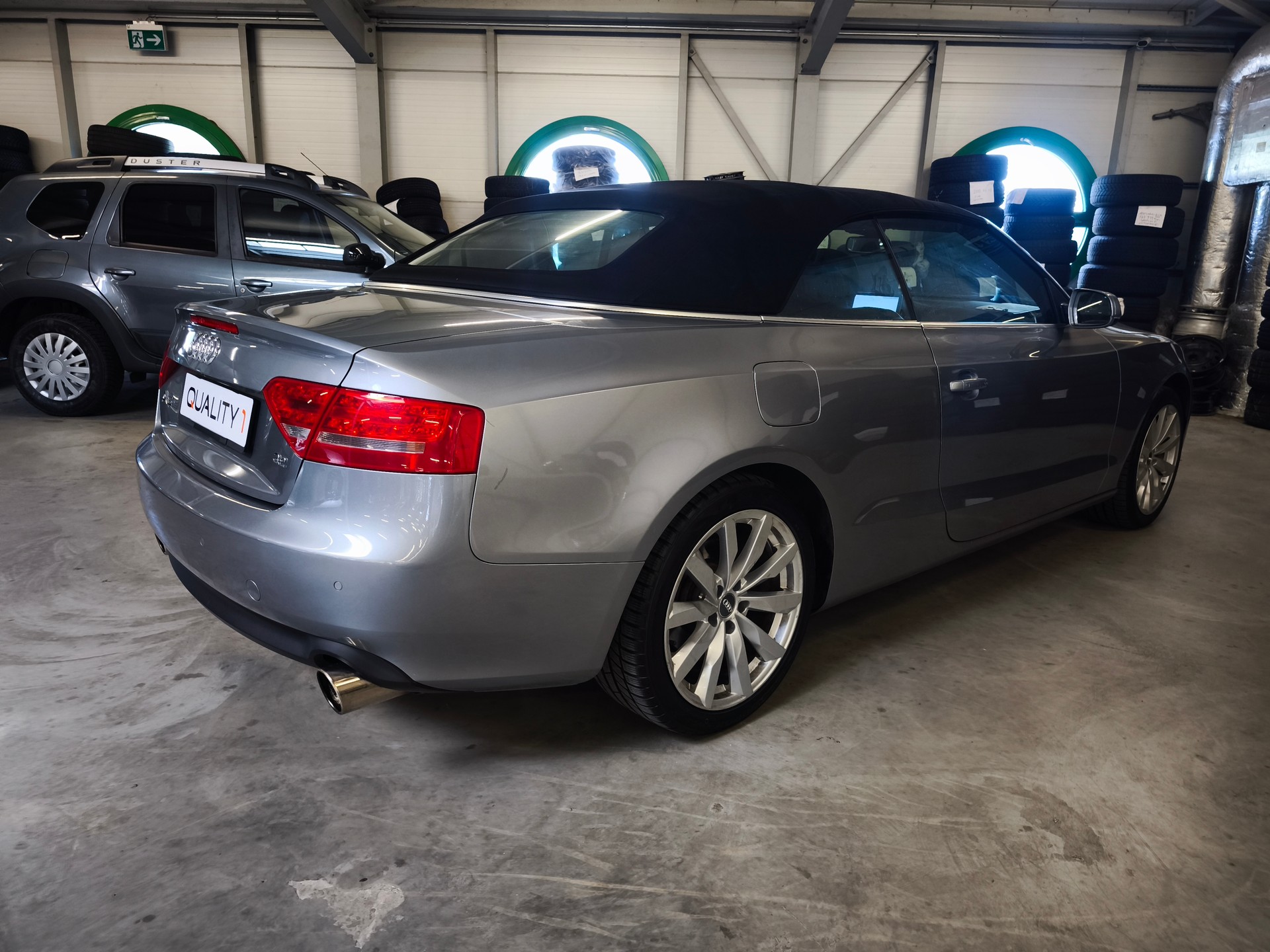 AUDI A5 Cabriolet 3.2 FSI multitronic-image-2