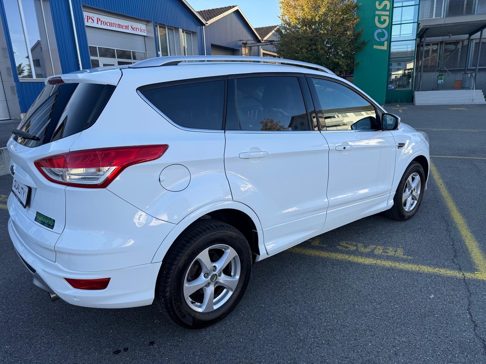 FORD Kuga 2.0 TDCi Carving 4WD PowerShift-image-5