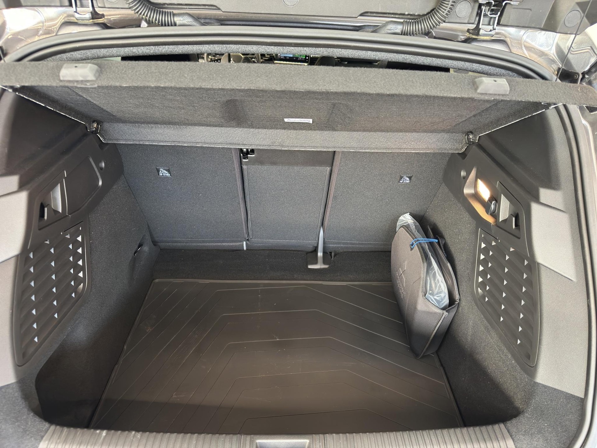 MITSUBISHI Eclipse Cross Inform-image-21