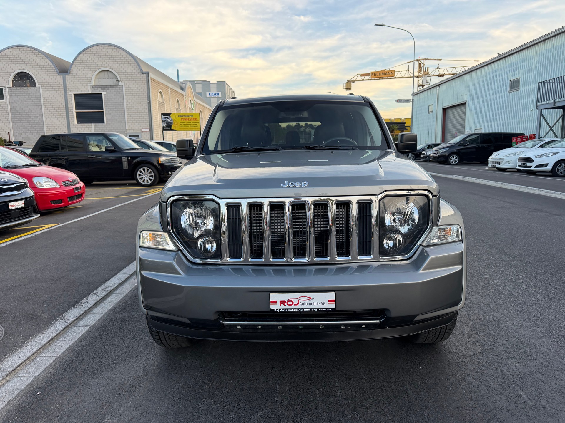 JEEP Cherokee 2.8 CRD Limited Automatic-image-2